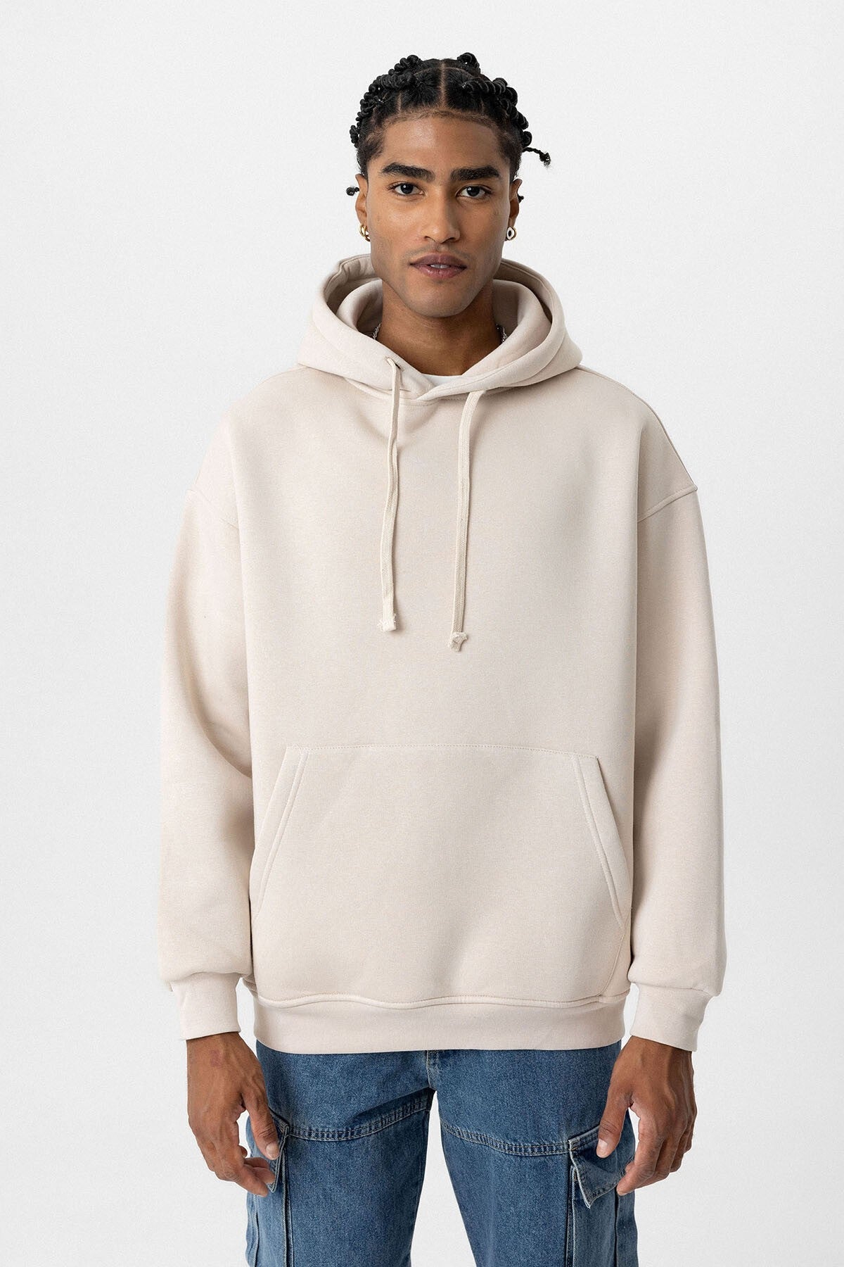 Basic Oversized Hooded Sweatshirt with Pockets