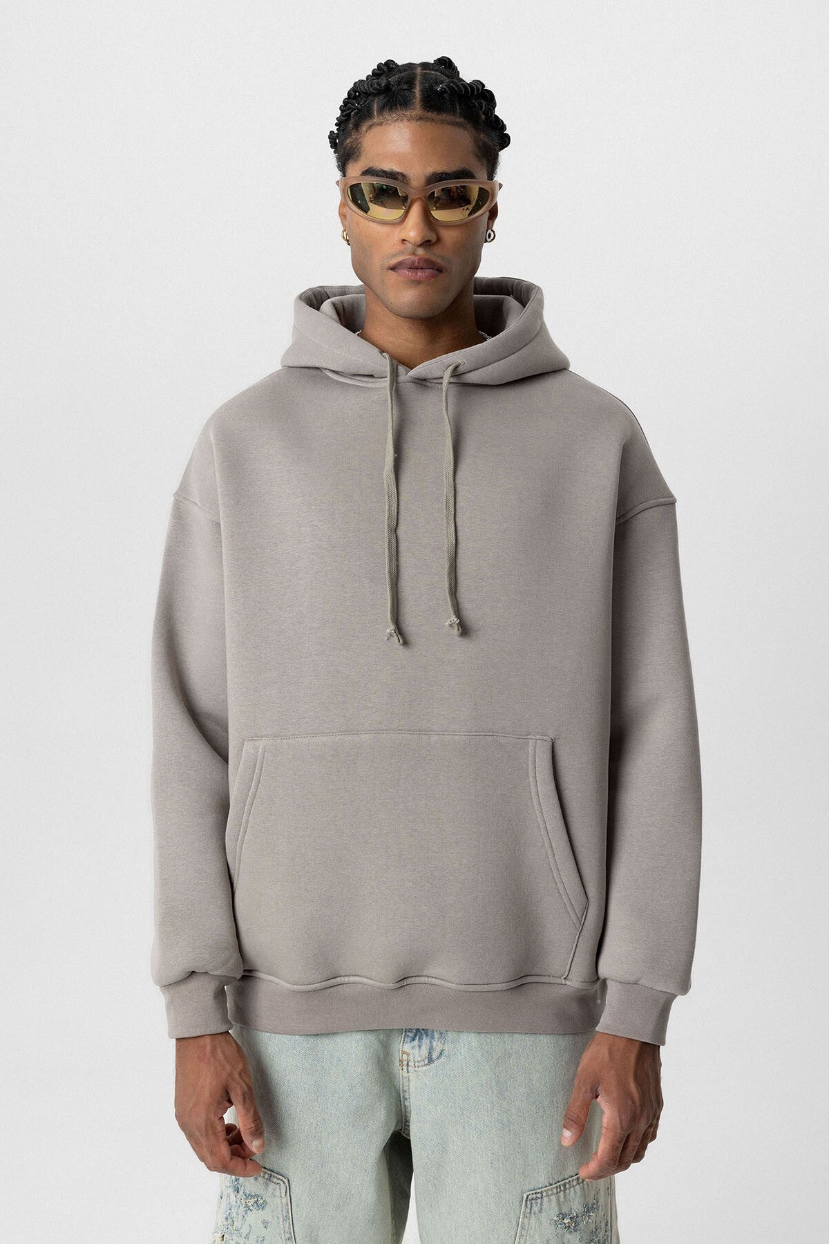 Basic Oversized Hooded Sweatshirt with Pockets