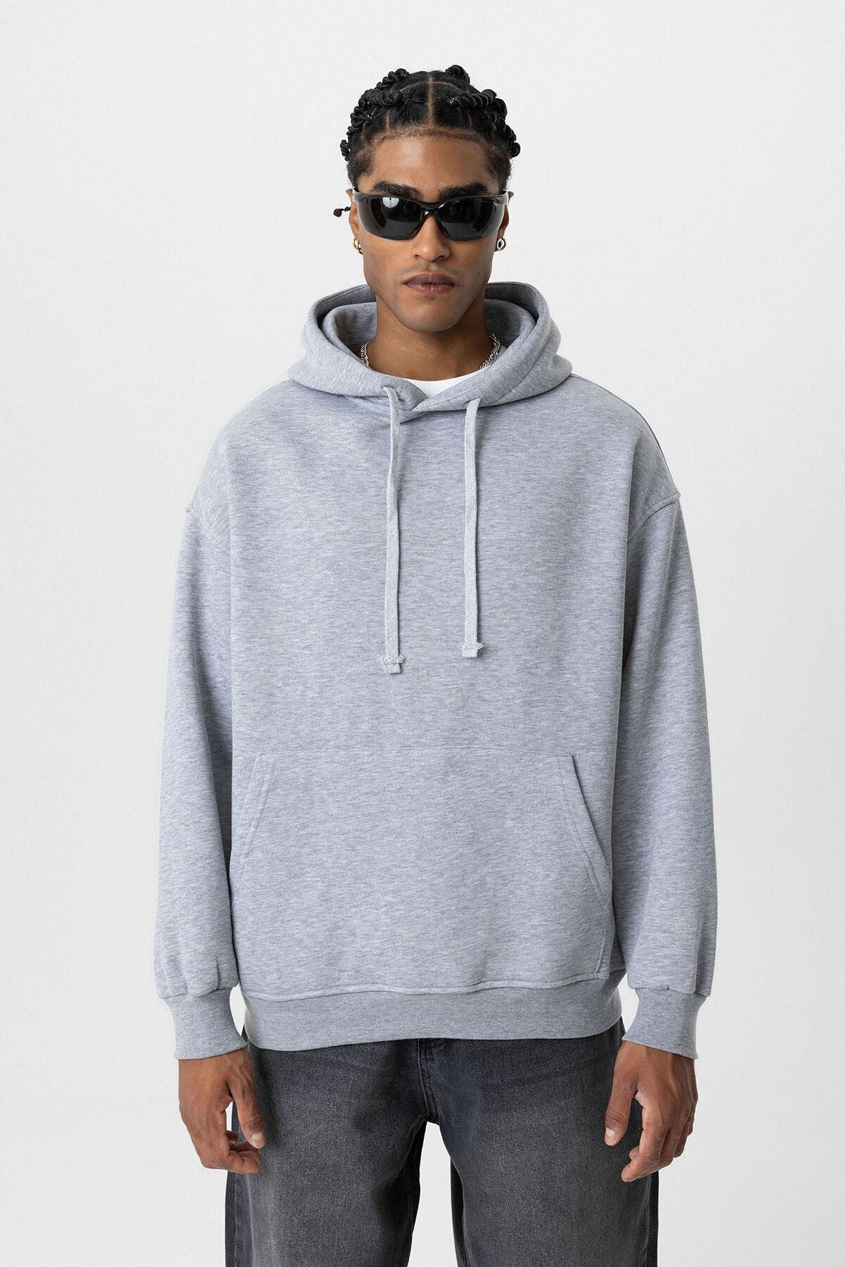 Basic Oversized Hooded Sweatshirt with Pockets