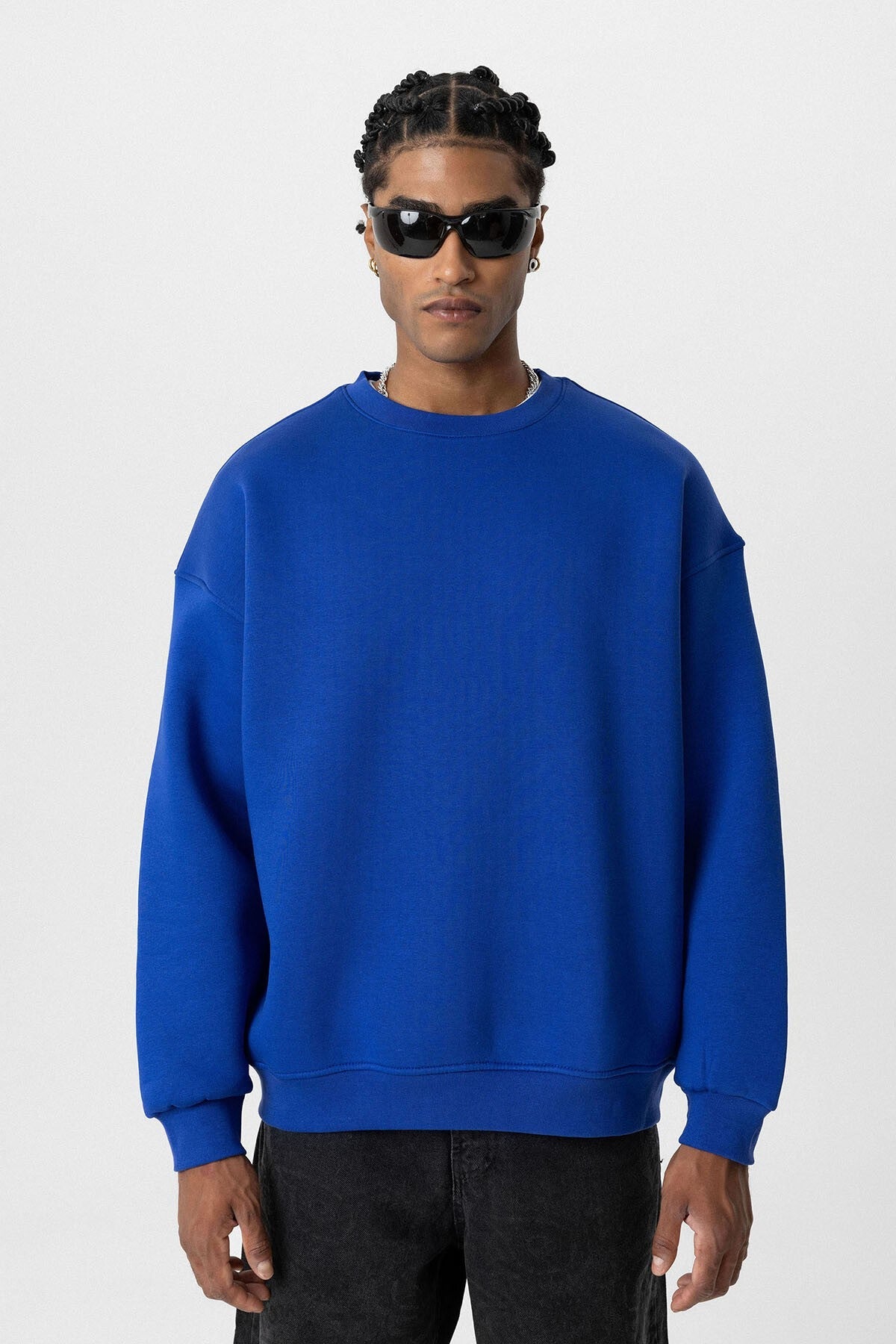 Basic Oversized Crew-Neck Sweatshirt