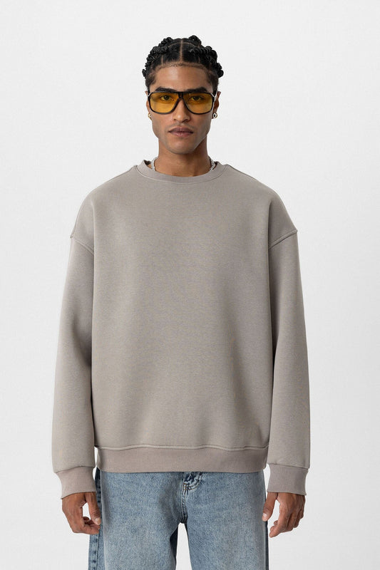 Basic Oversized Crew-Neck Sweatshirt