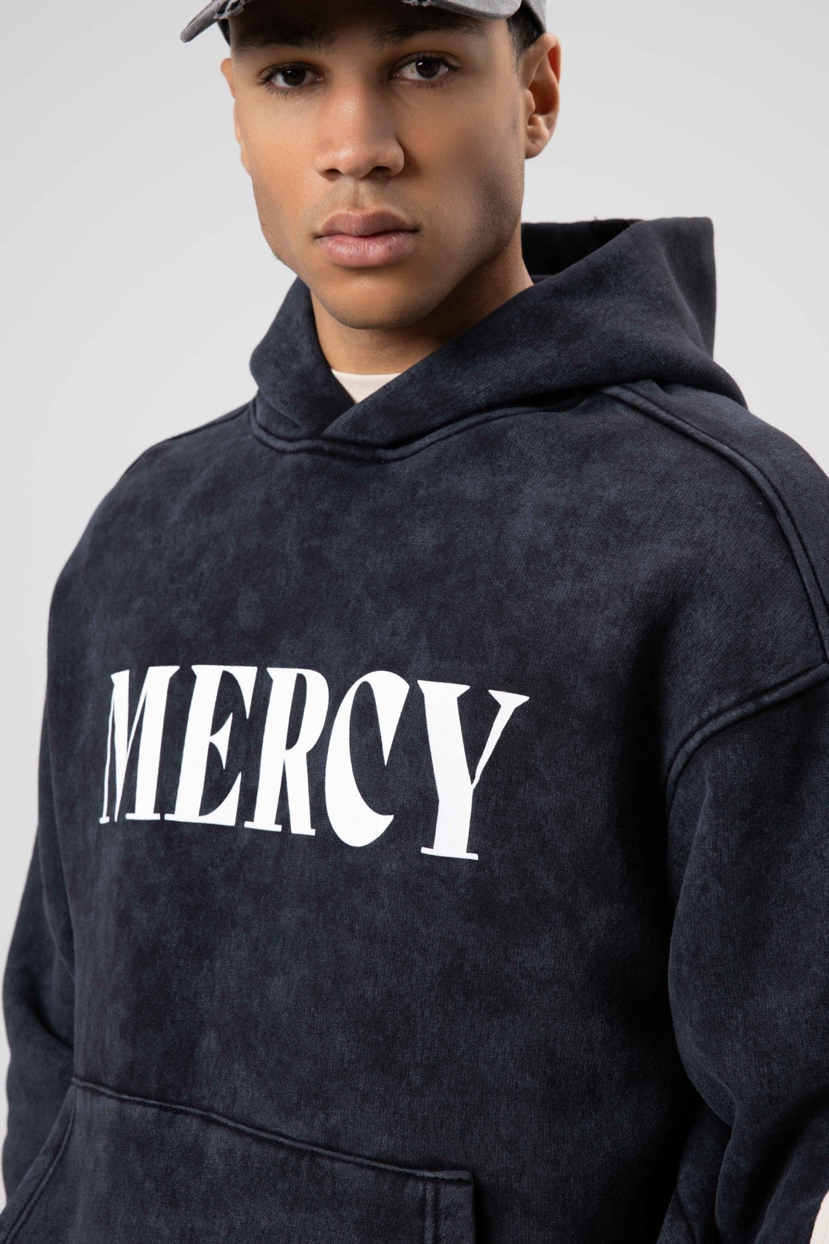 Oversized Sweatshirt with Card-Print Detail and Washed Finish