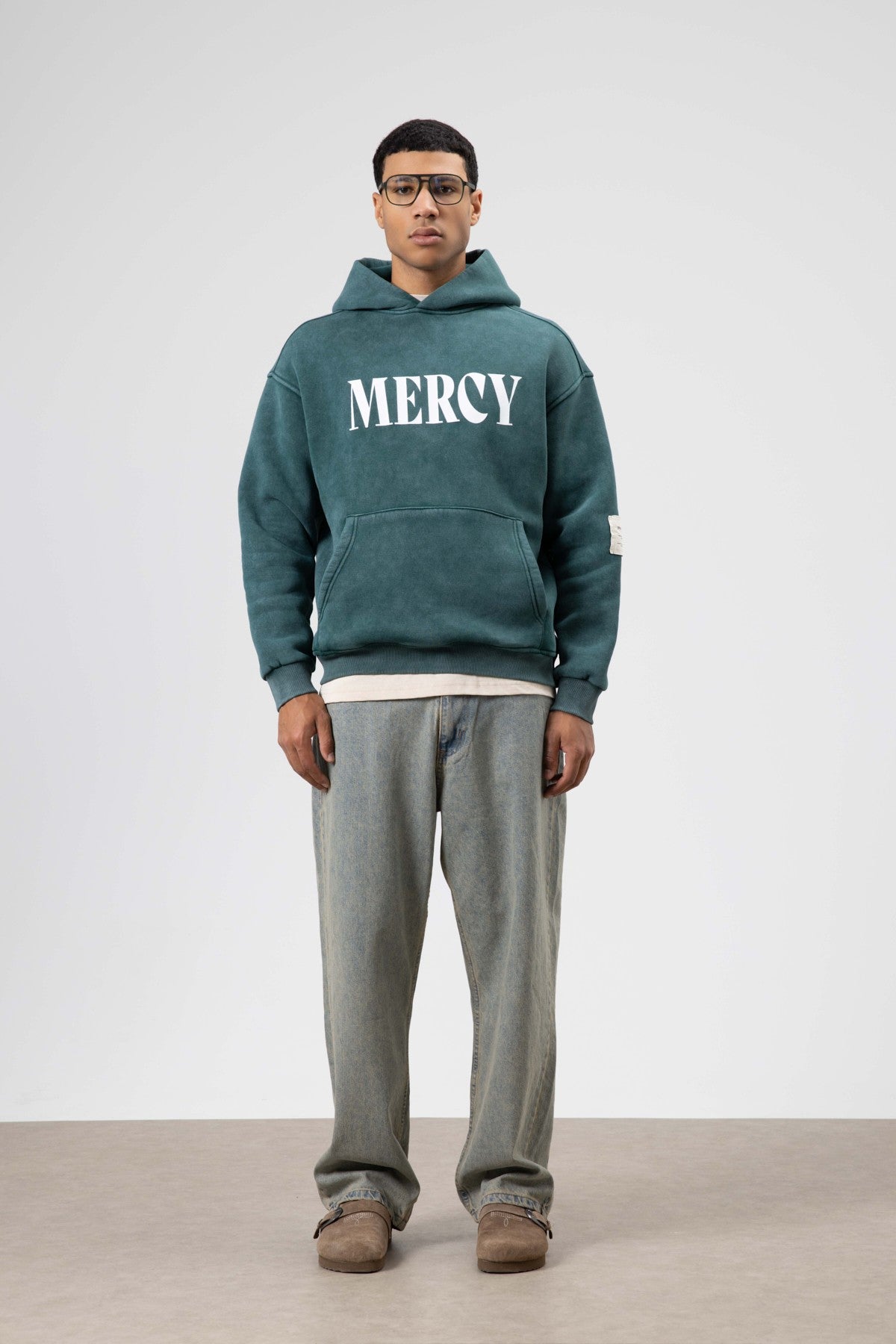 Oversized Sweatshirt with Card-Print Detail and Washed Finish