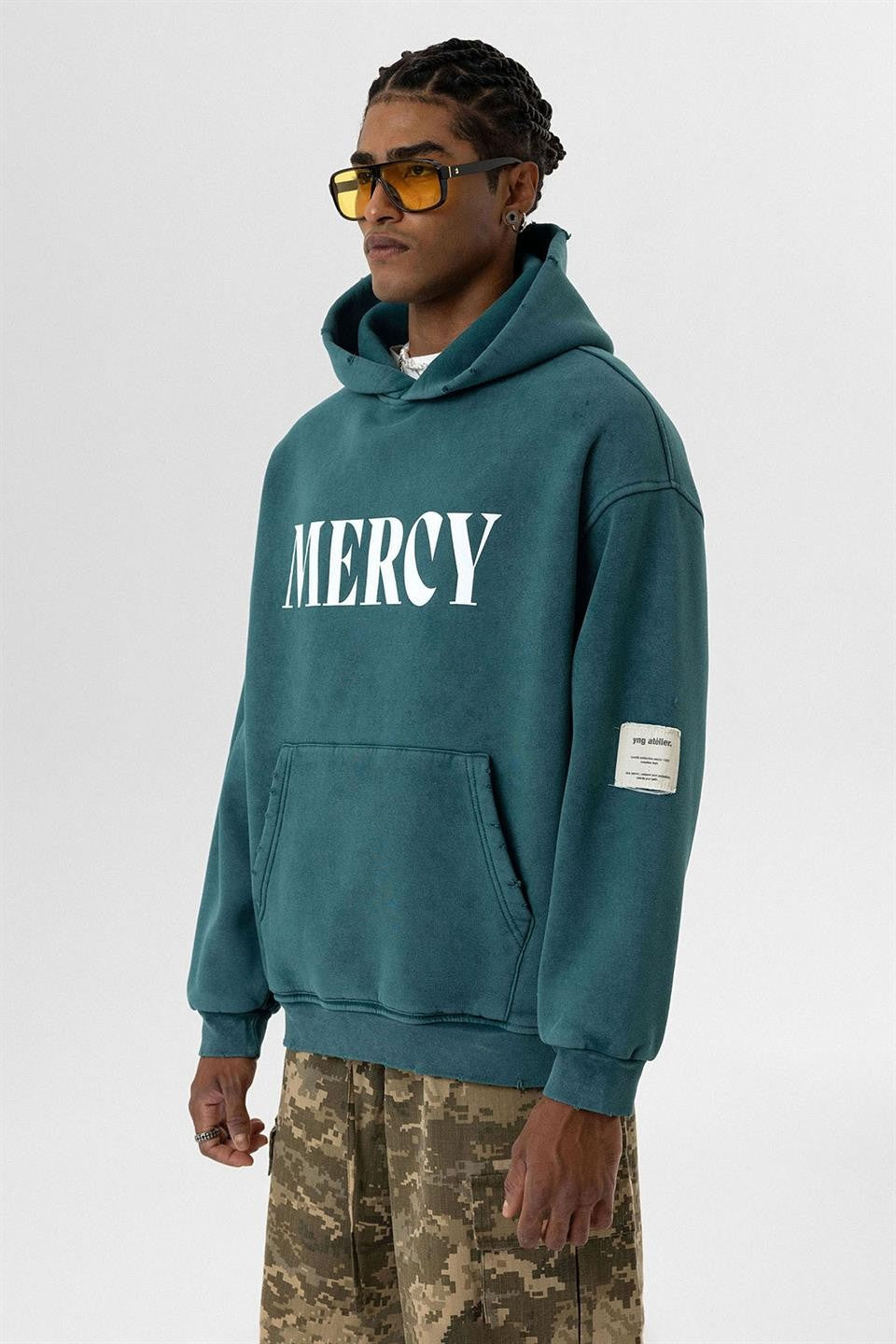 Oversized Sweatshirt with Card-Print Detail and Washed Finish
