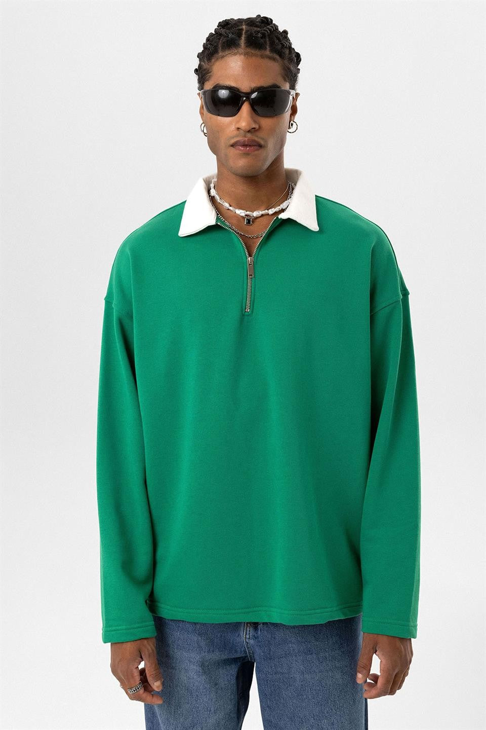 Basic Polo Neck Sweatshirt with Zipper Detail