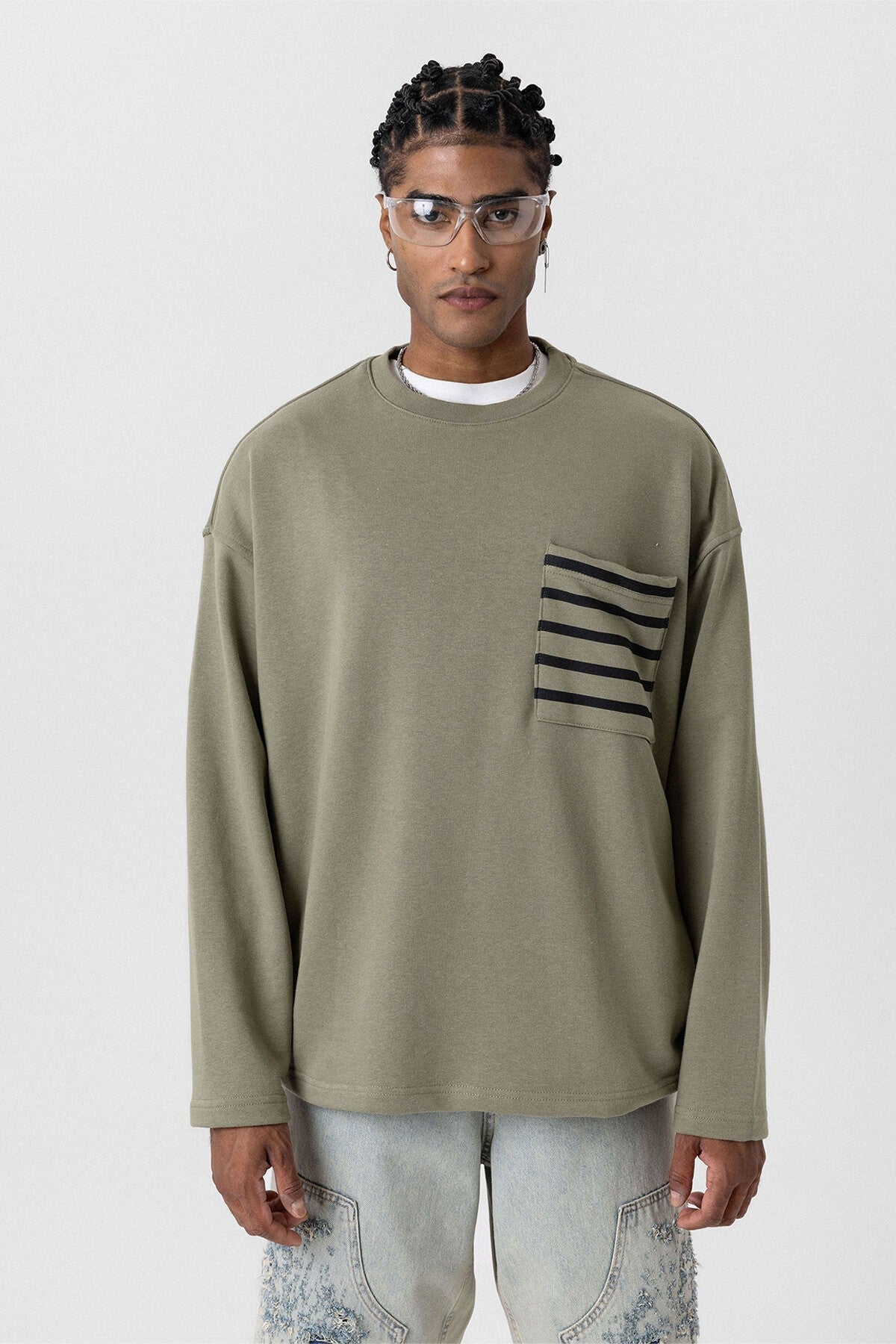 Oversized Sweatshirt with Pockets