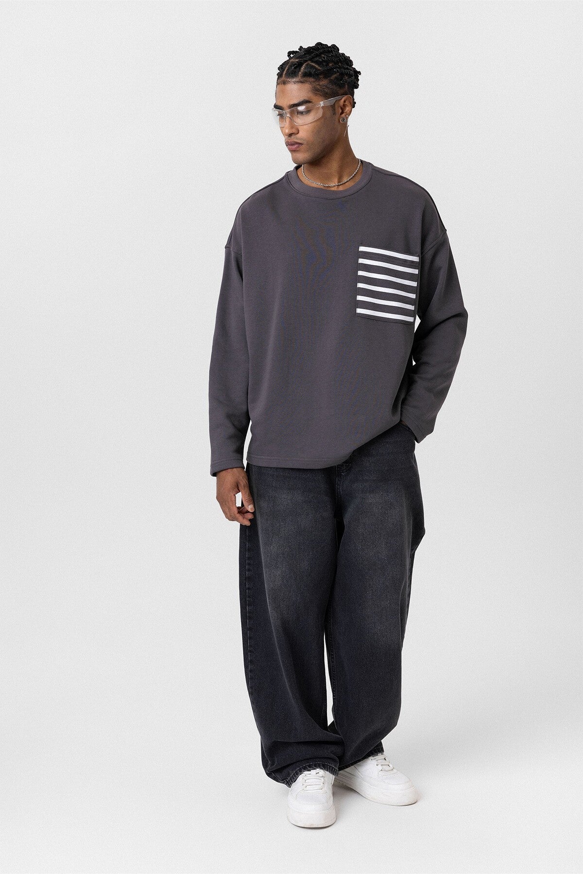 Oversized Sweatshirt with Pockets