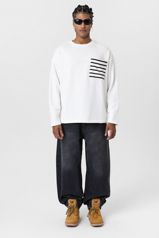 Oversized Sweatshirt with Pockets