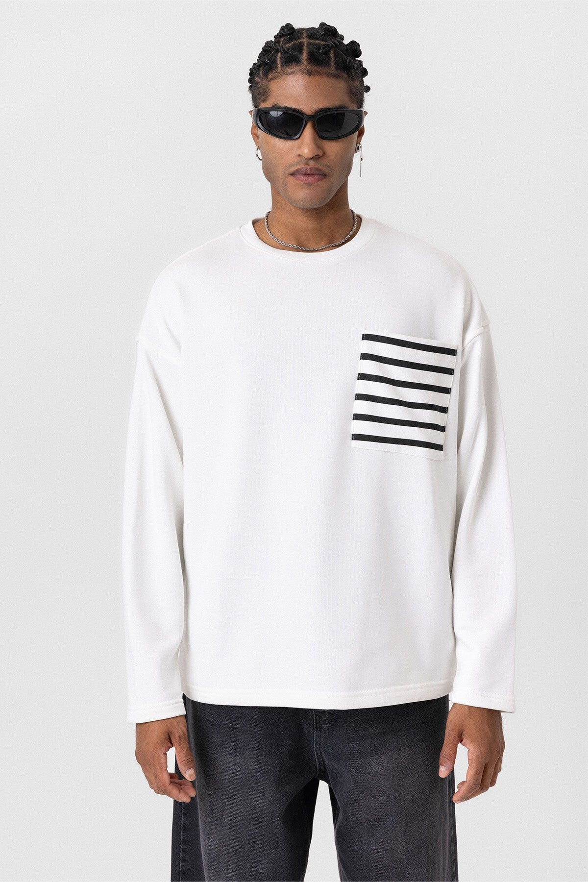 Oversized Sweatshirt with Pockets