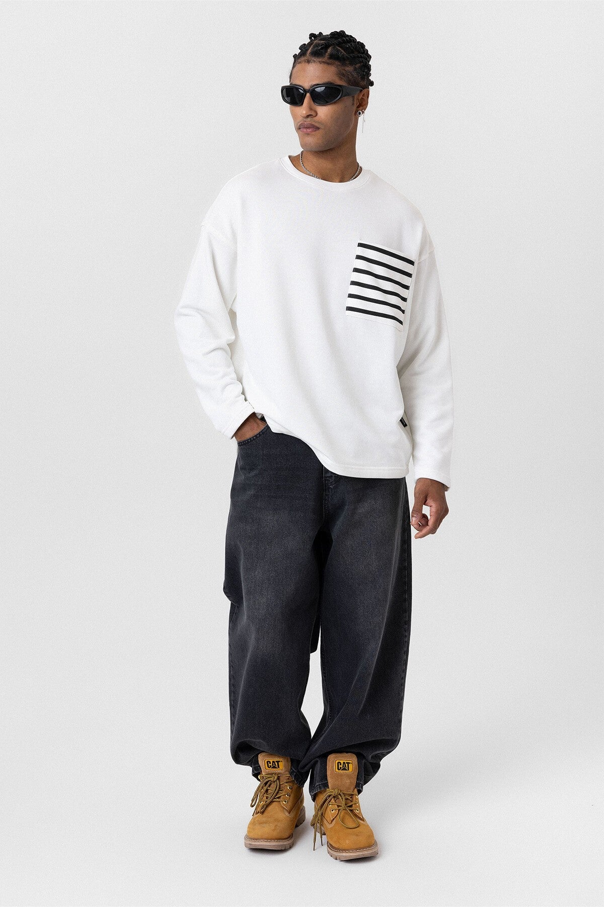 Oversized Sweatshirt with Pockets