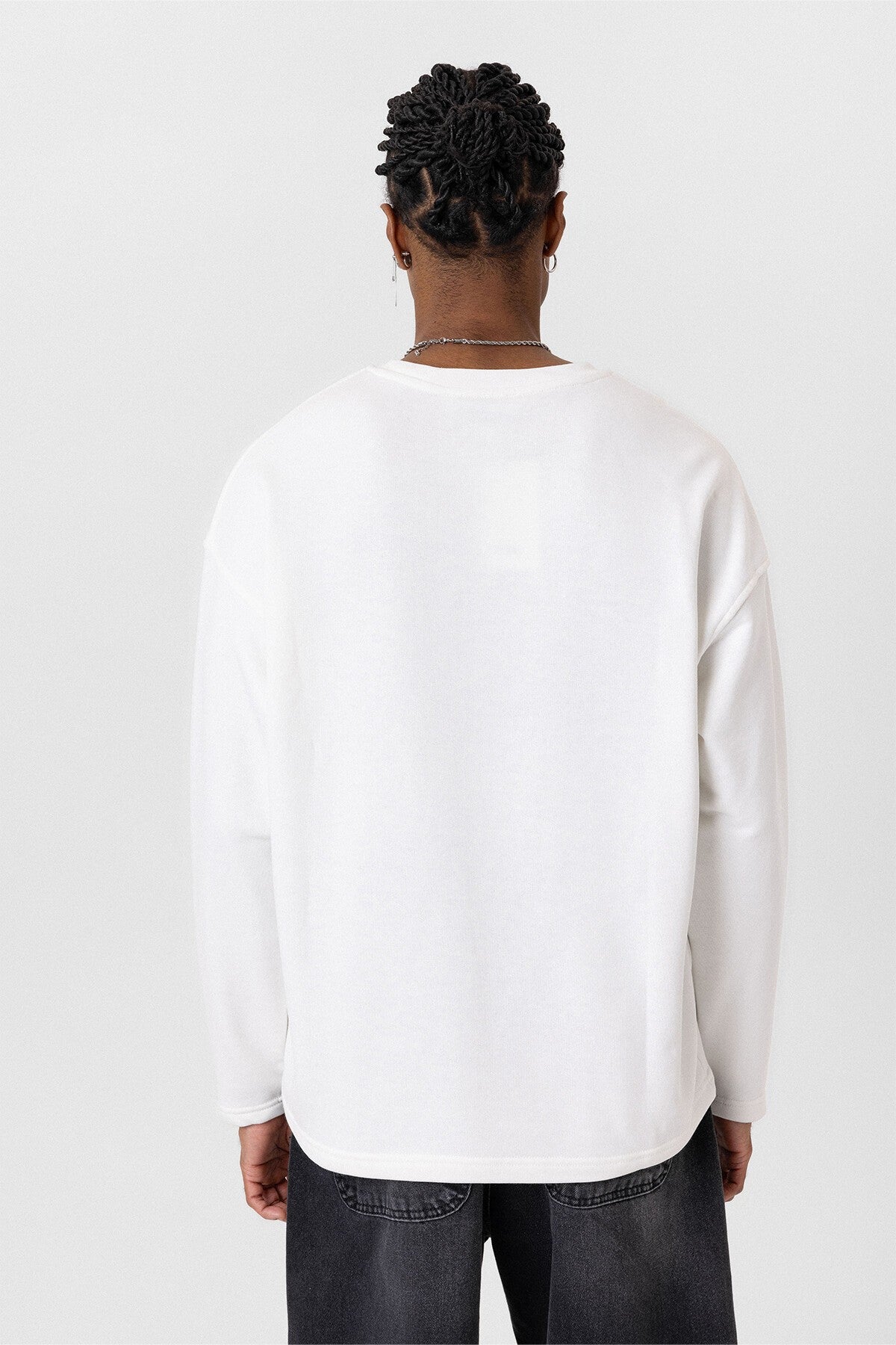 Oversized Sweatshirt with Pockets
