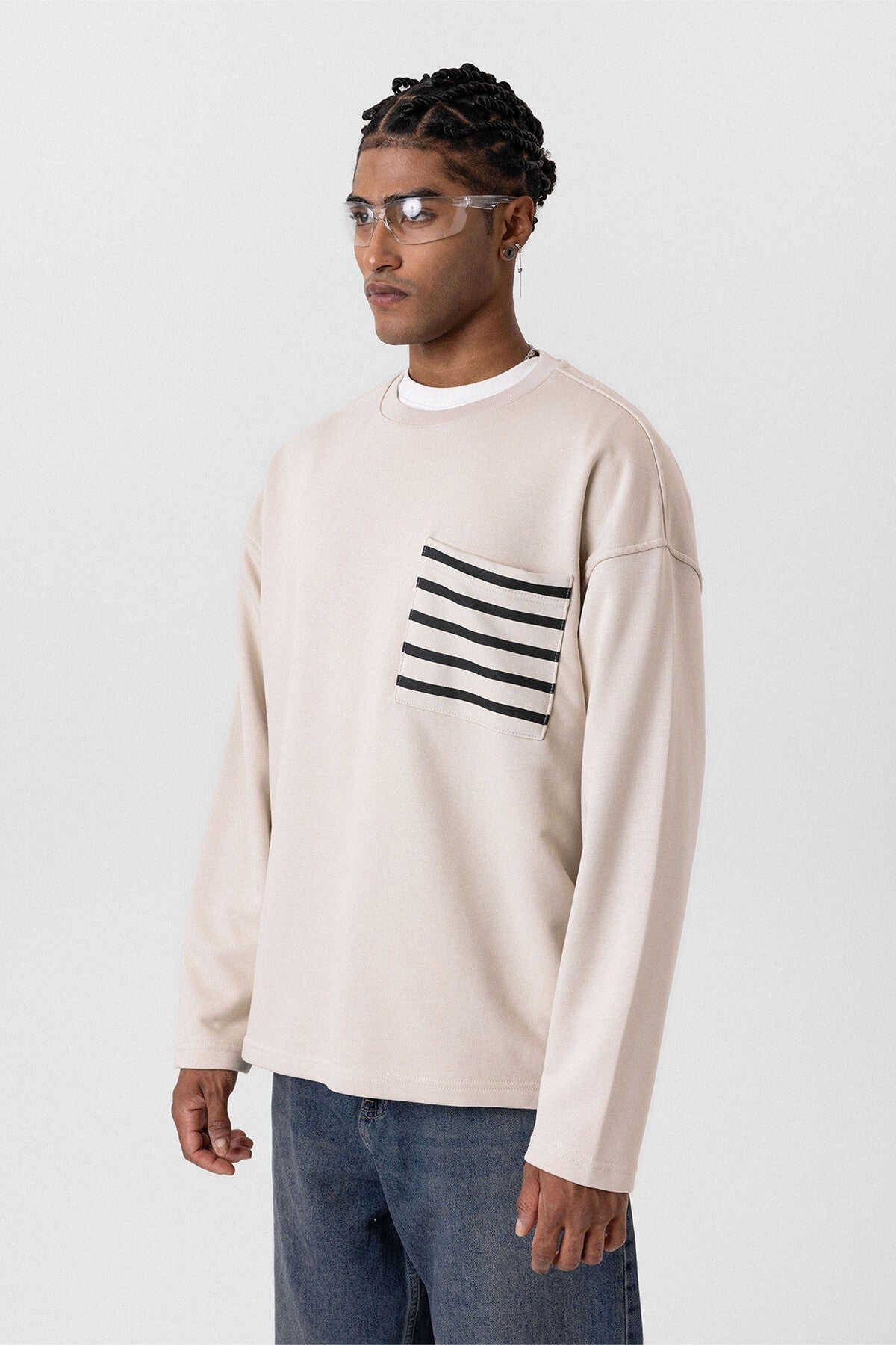 Oversized Sweatshirt with Pockets