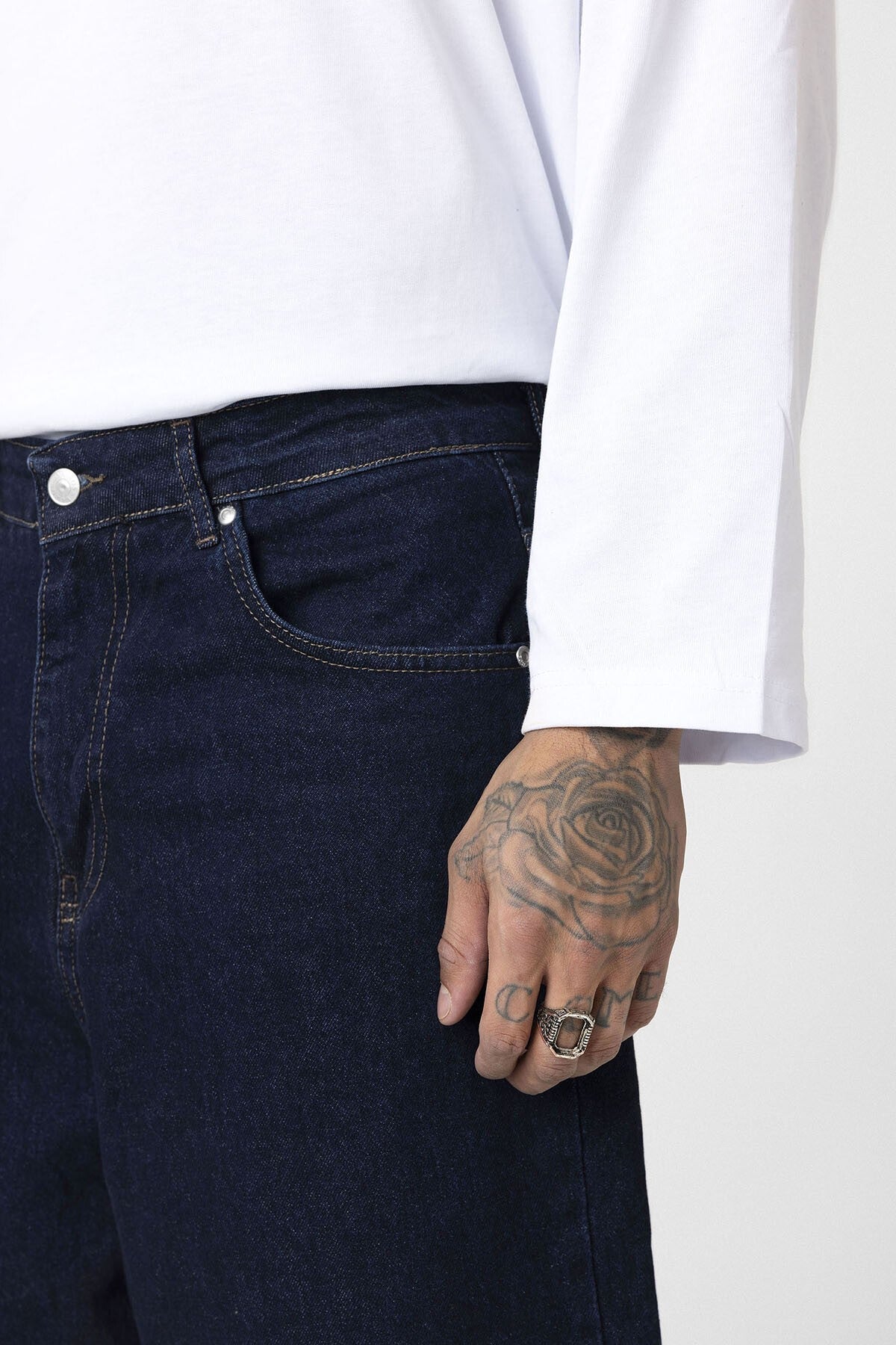 Super Baggy Fit Jeans