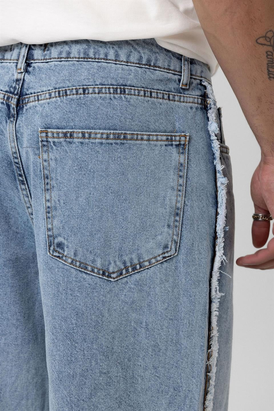 Baggy Jeans with Side Seam Details
