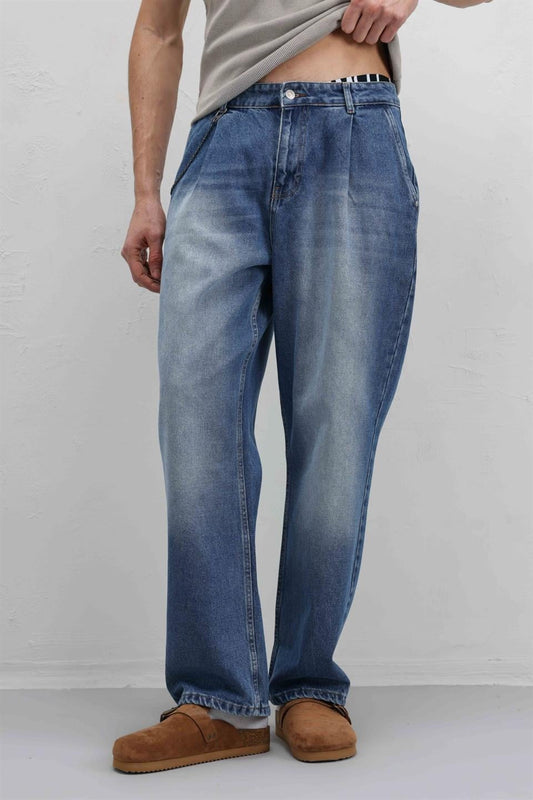 Pleated Baggy Jeans with Chain Accents