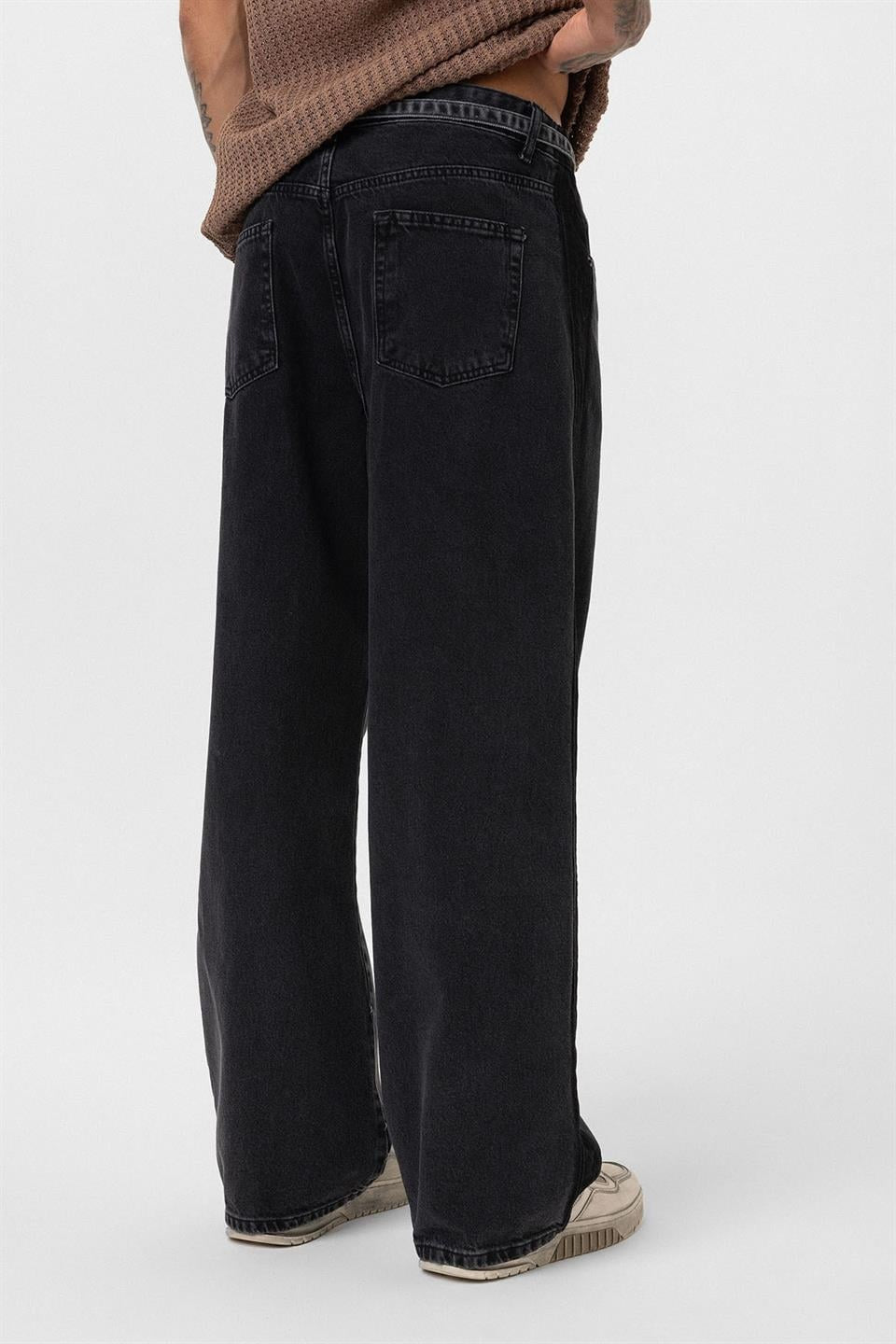 Baggy Jeans with Detailed Belt Straps