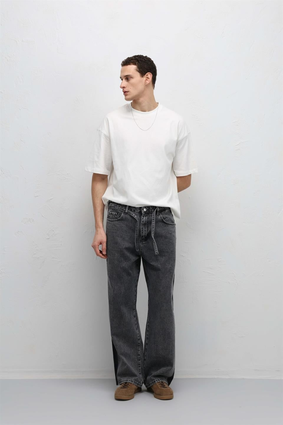 Baggy Jeans with Detailed Belt Straps