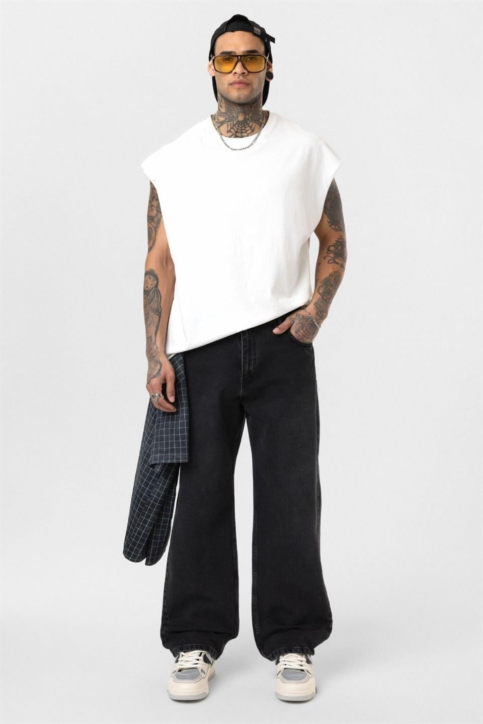 Relaxed-Fit Jeans
