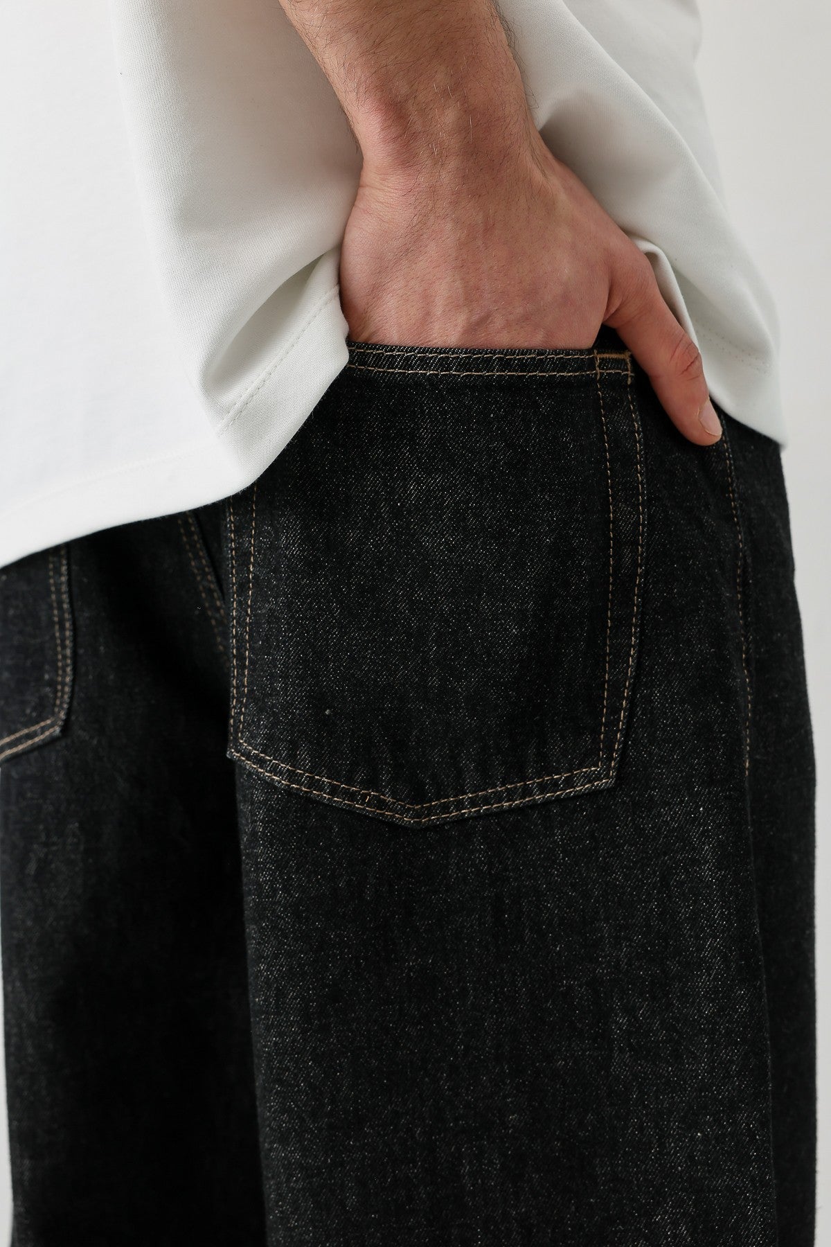 Baggy-Fit Jeans