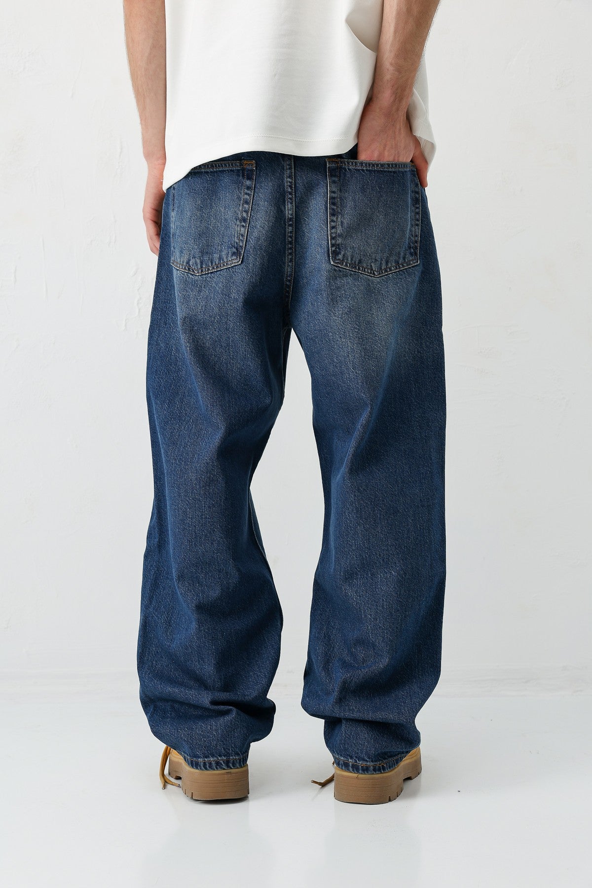 Baggy-Fit Jeans