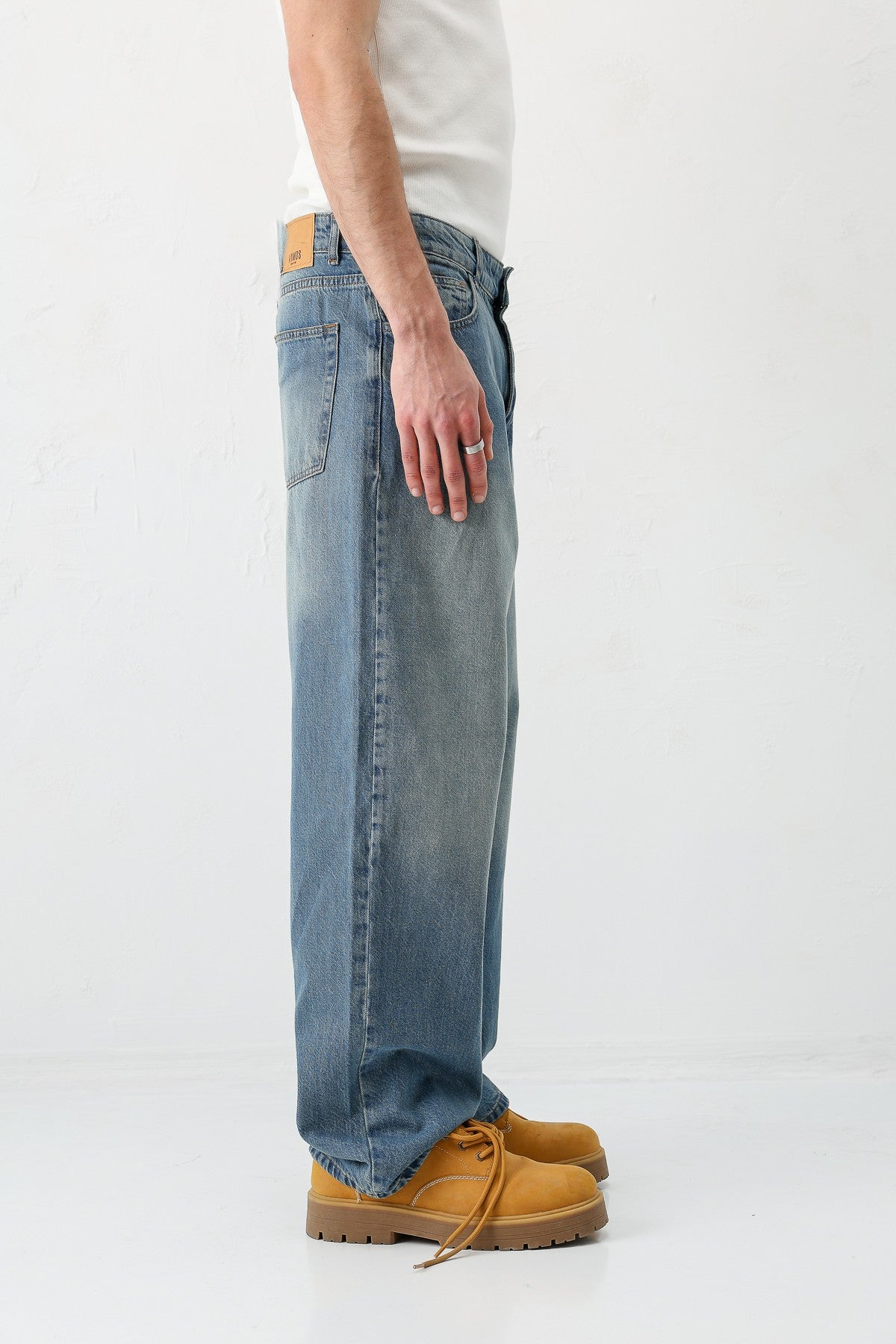Baggy-Fit Jeans