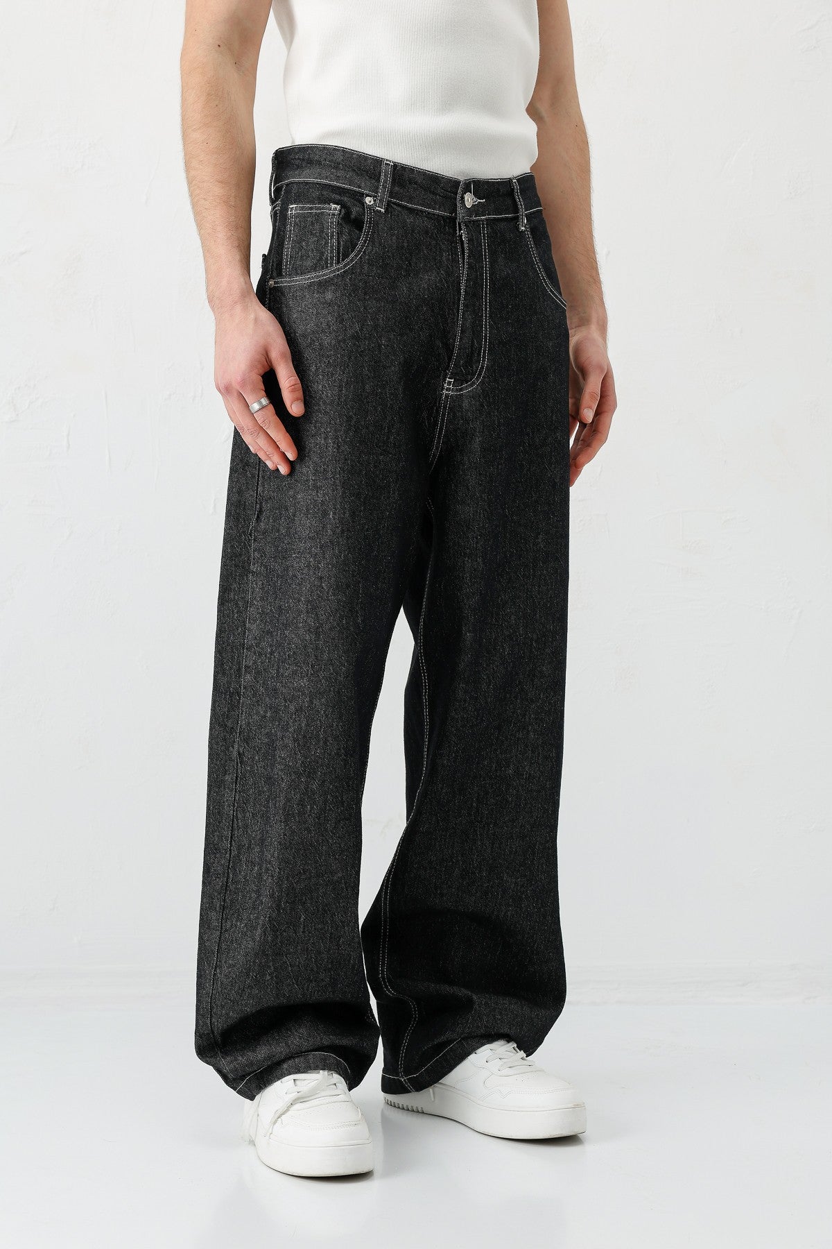 Super Baggy Fit Jeans