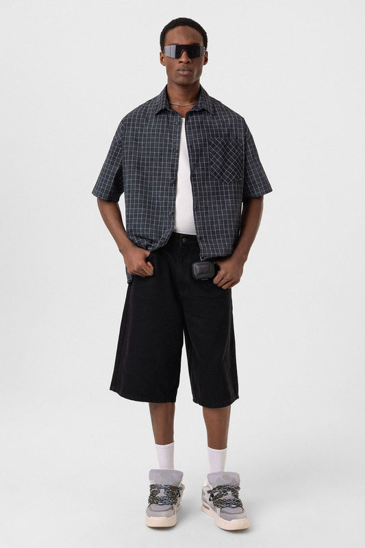 Oversized Short-Sleeve Checkered Shirt with Pockets