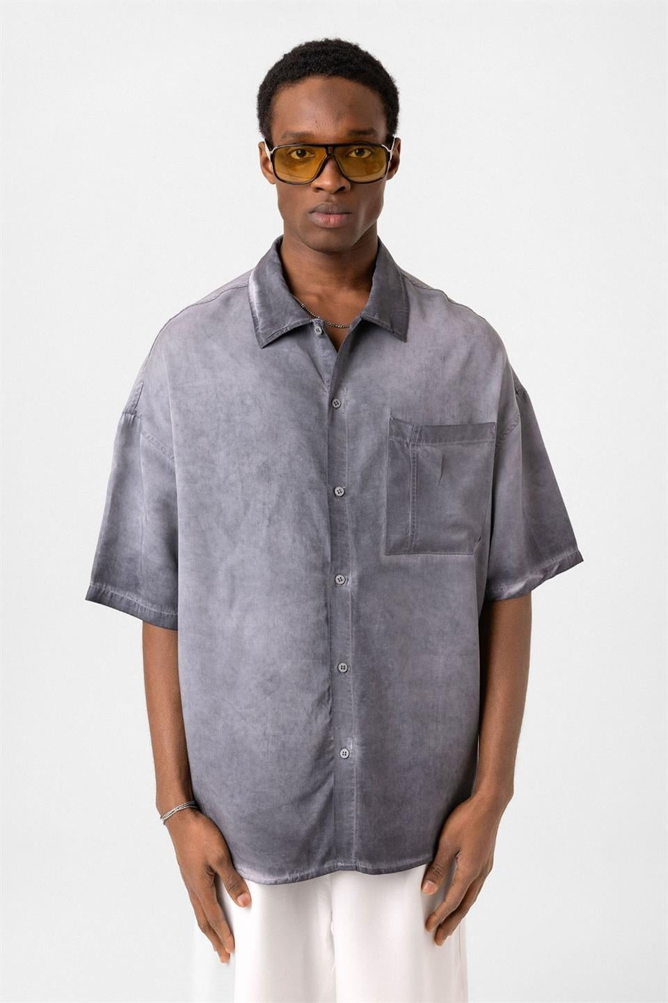Oversized Short-Sleeve Shirt (Washed)