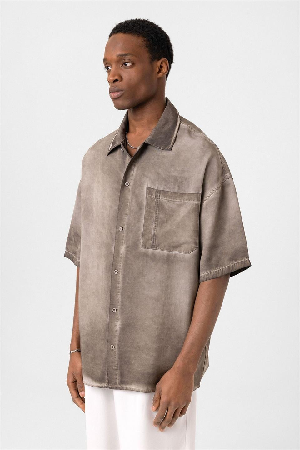 Oversized Short-Sleeve Shirt (Washed)