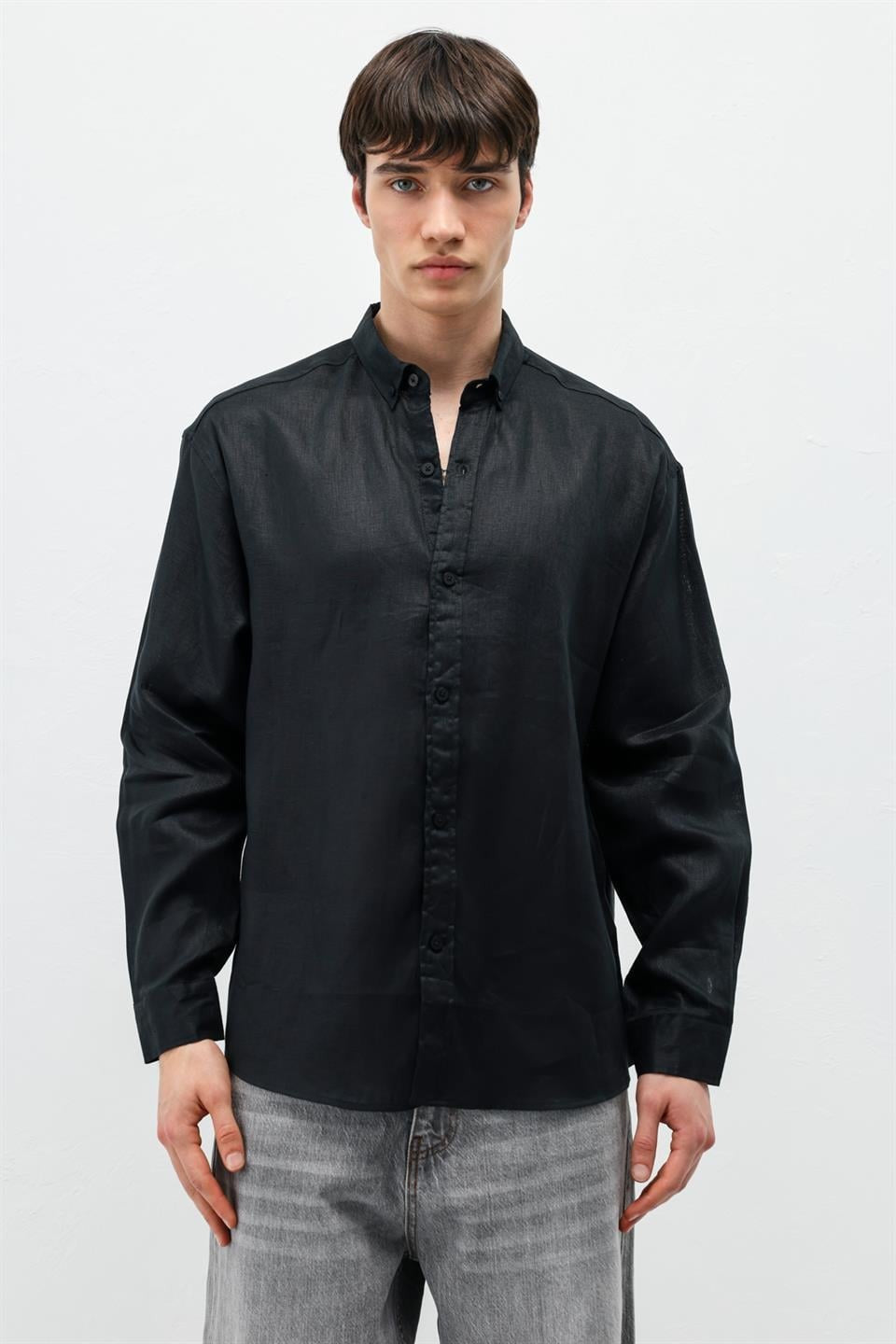 100% Linen Oversized Long-Sleeve Shirt