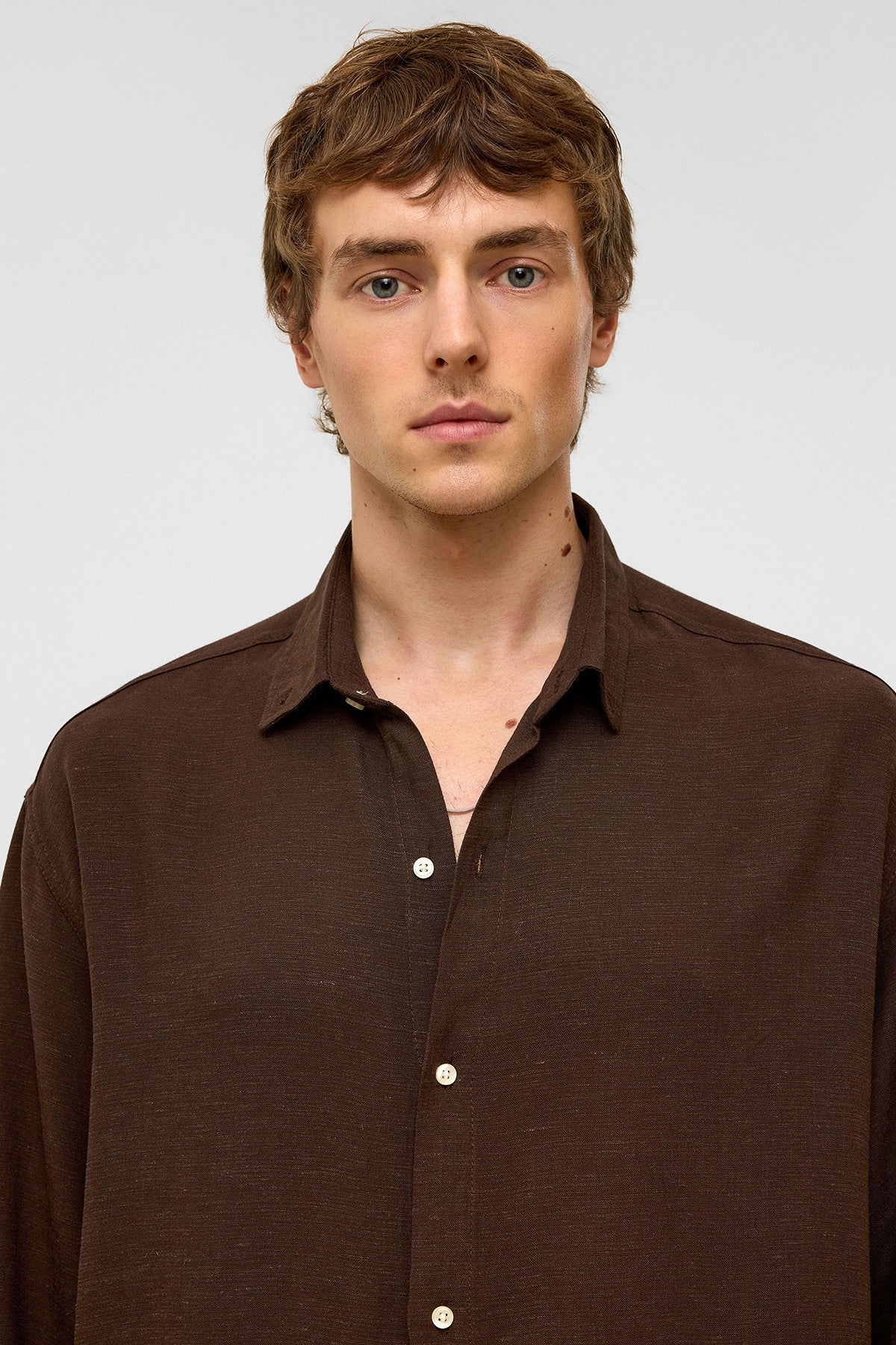 Oversized Long-Sleeved Linen Shirt