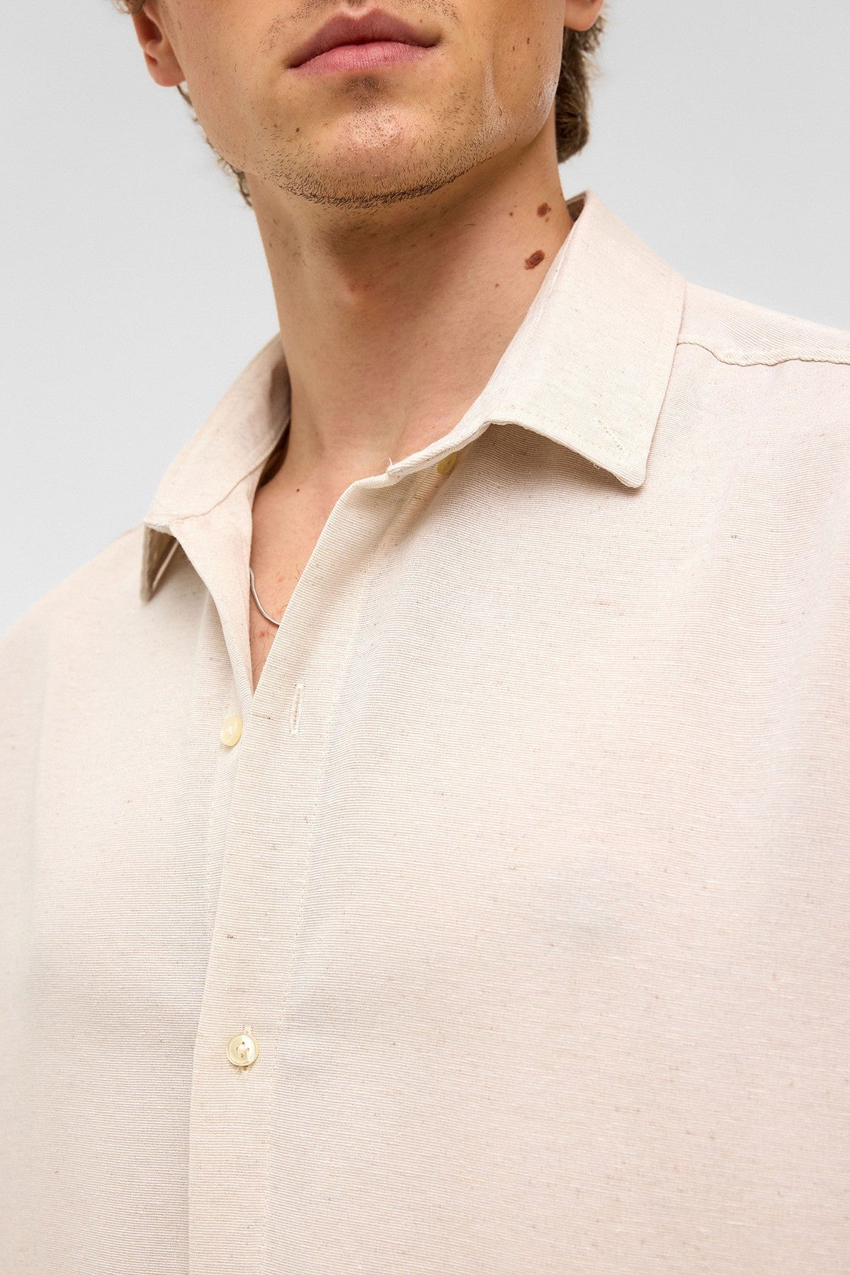Oversized Long-Sleeved Linen Shirt