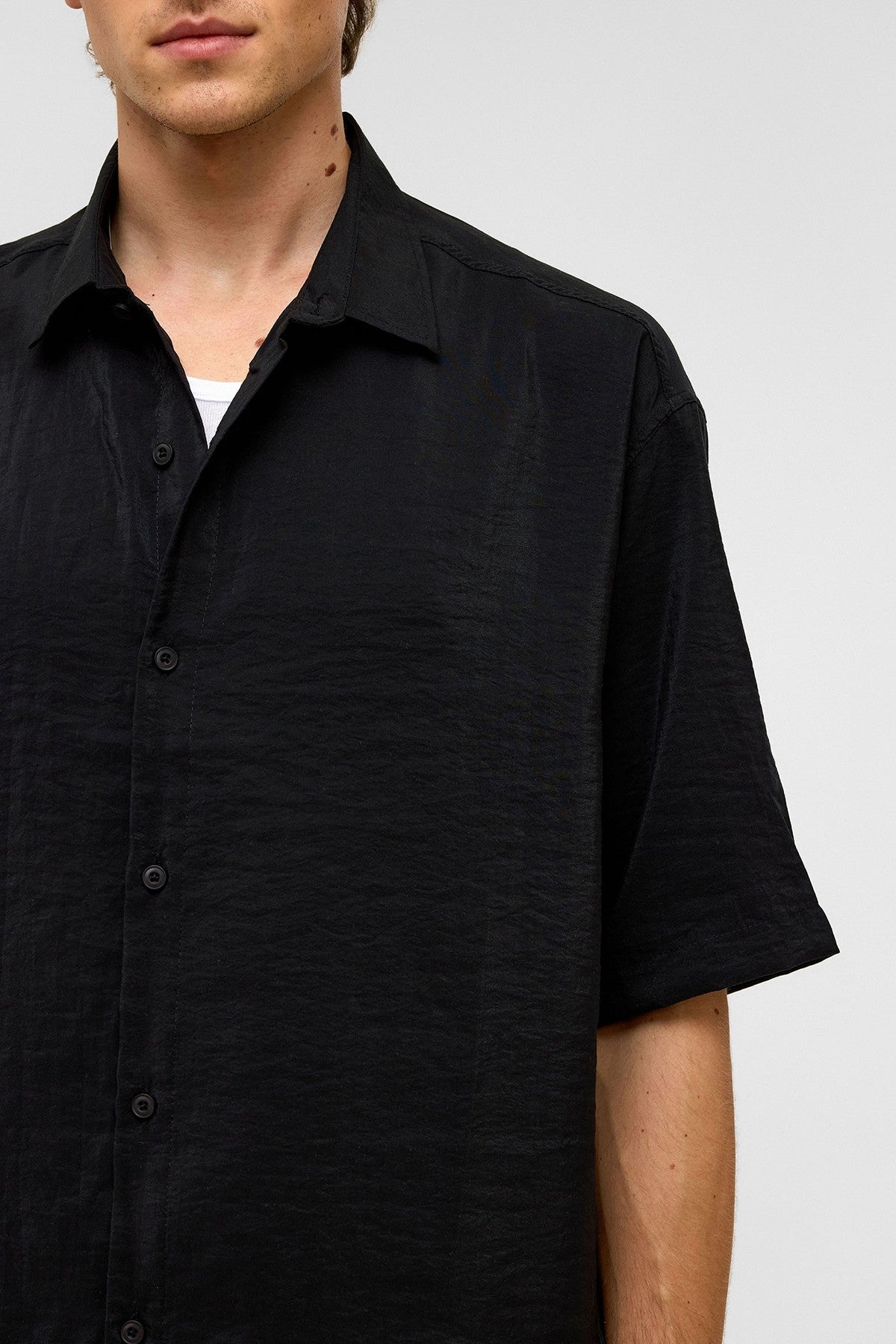 Basic Oversized Short-Sleeve Modal Shirt