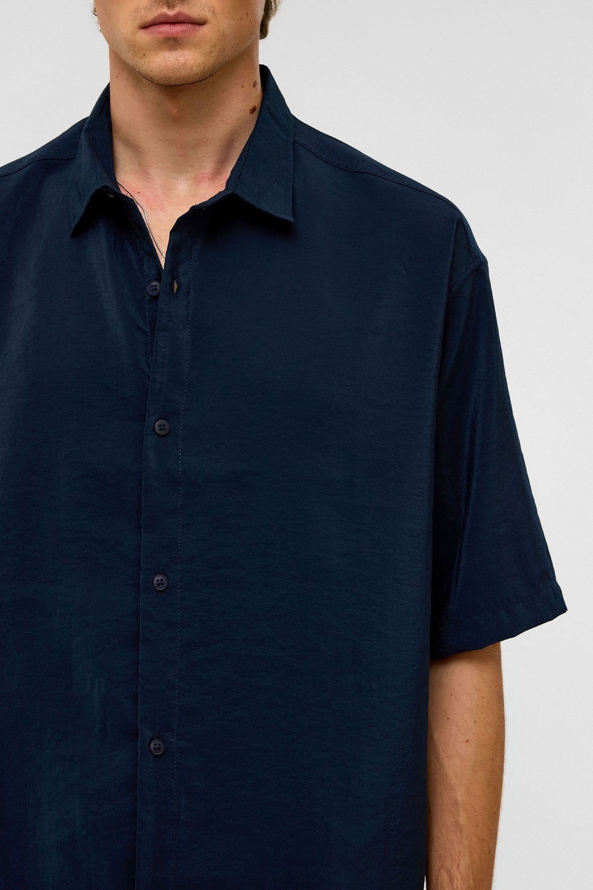 Basic Oversized Short-Sleeve Modal Shirt