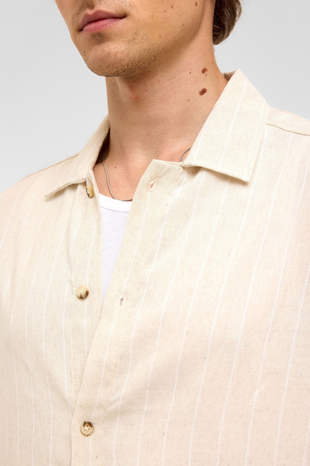 Oversized Long-Sleeved Striped Linen Shirt