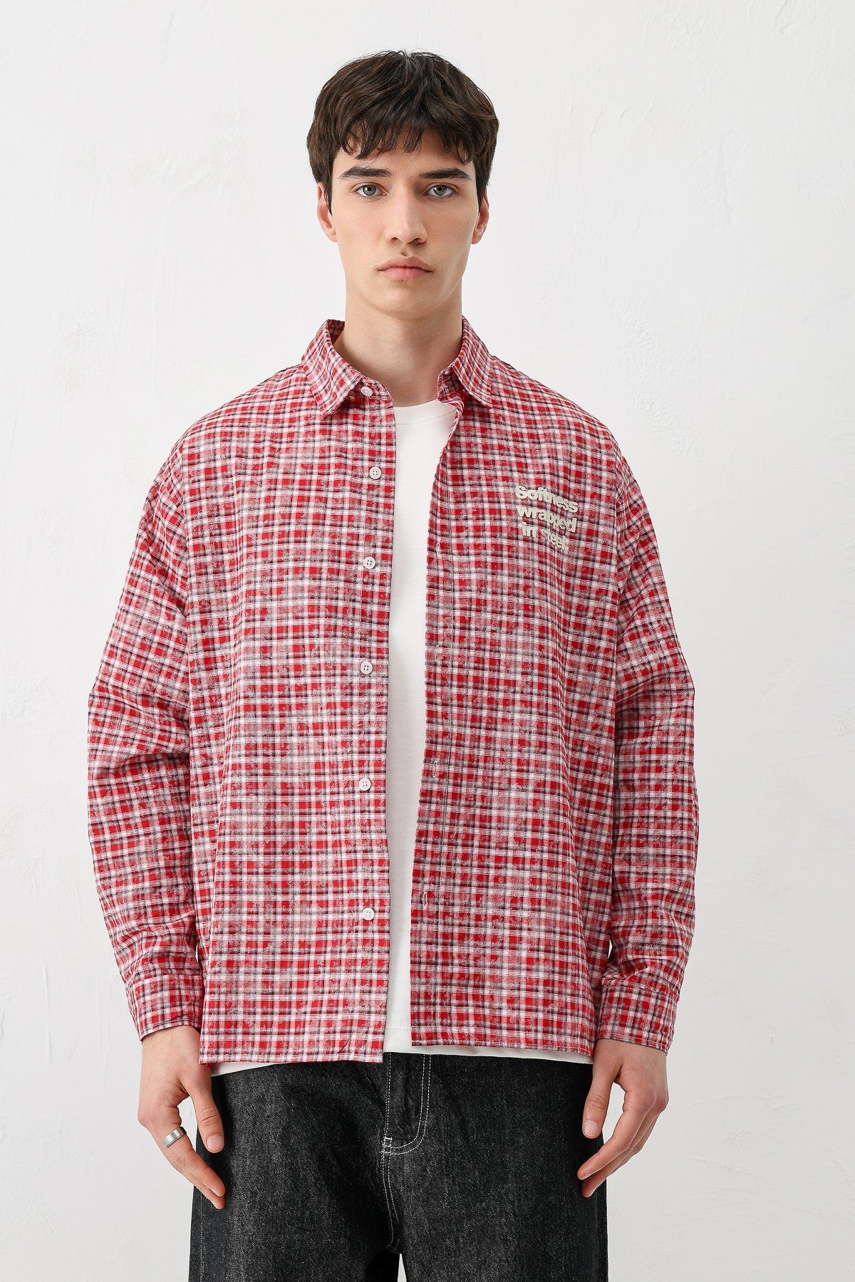 Long-Sleeved Checkered Shirt