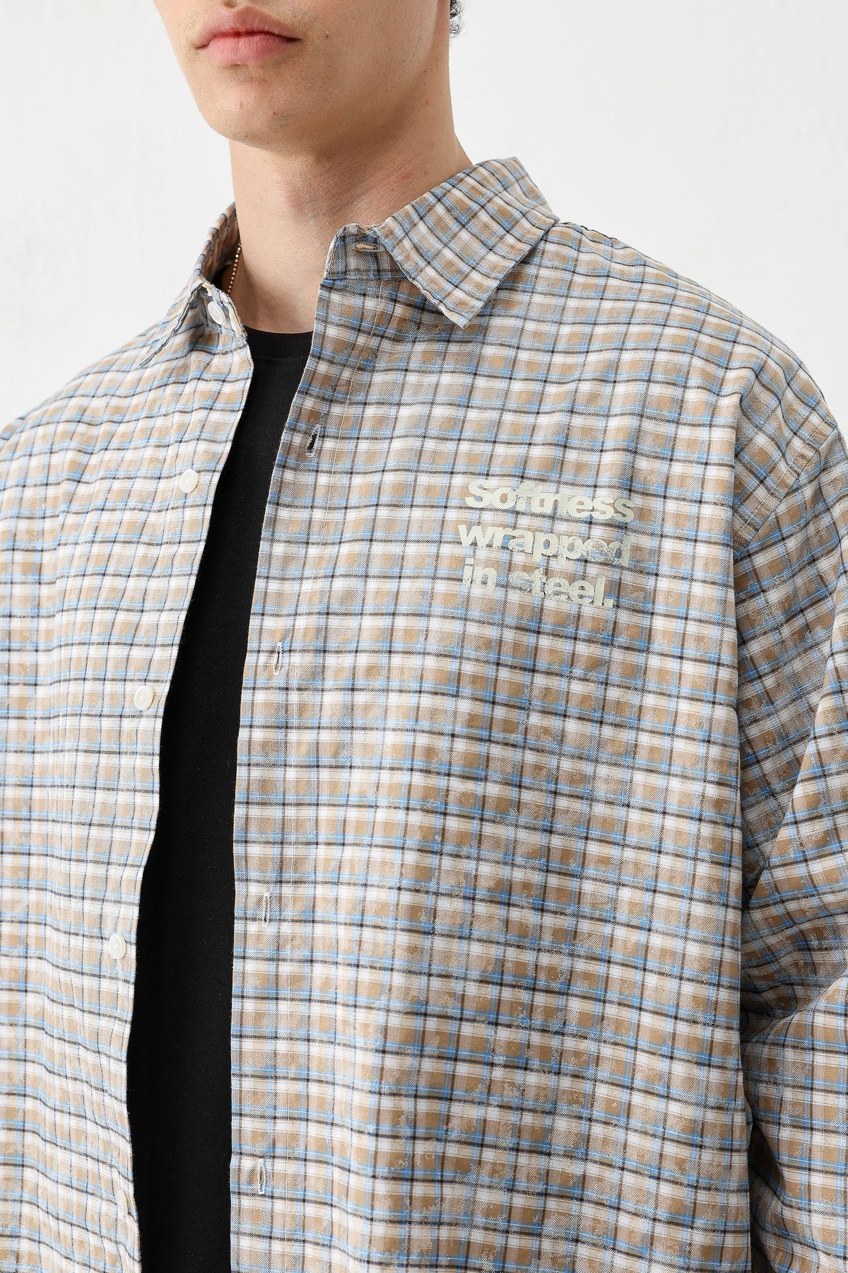 Long-Sleeved Checkered Shirt