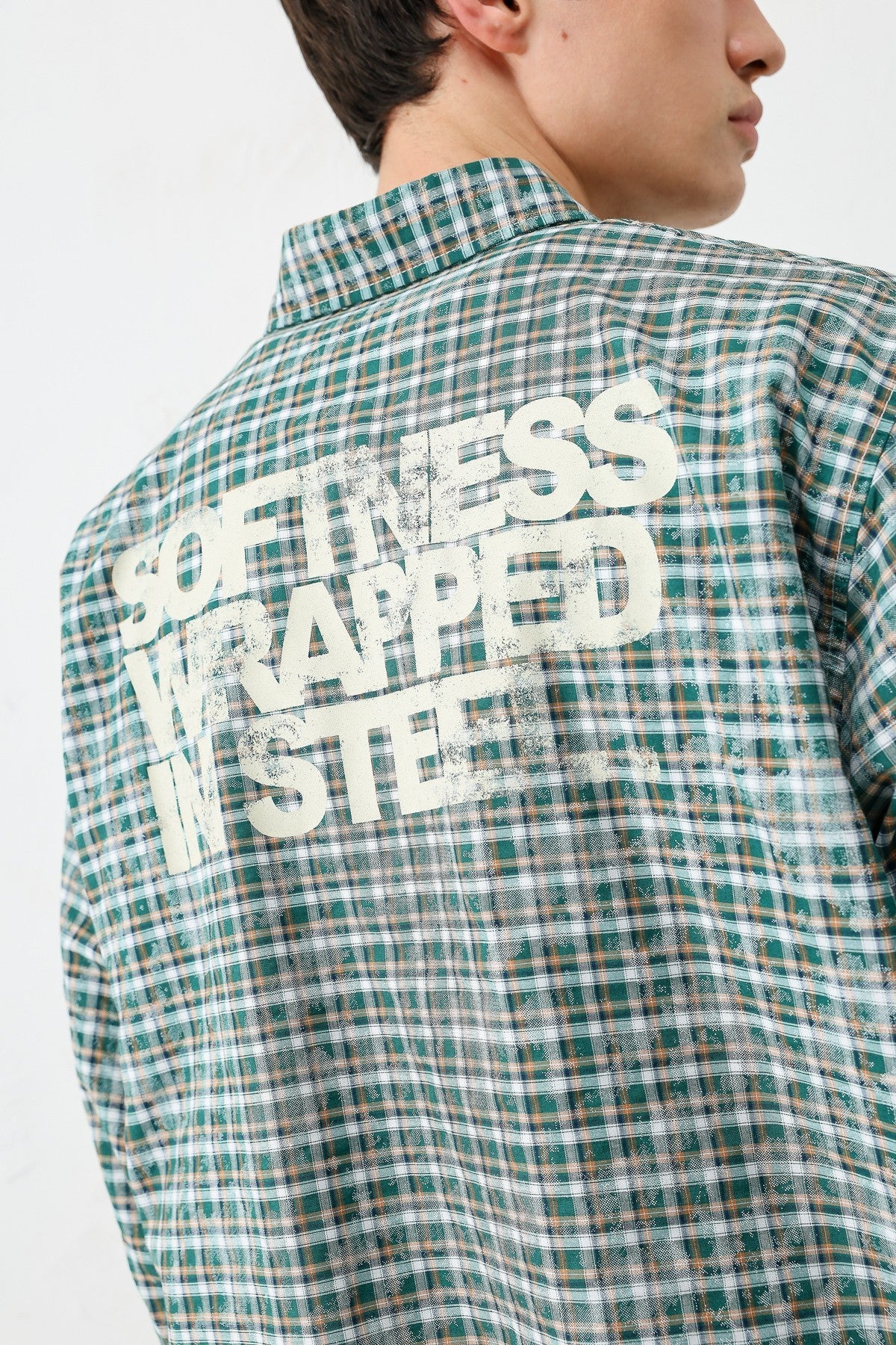 Long-Sleeved Checkered Shirt
