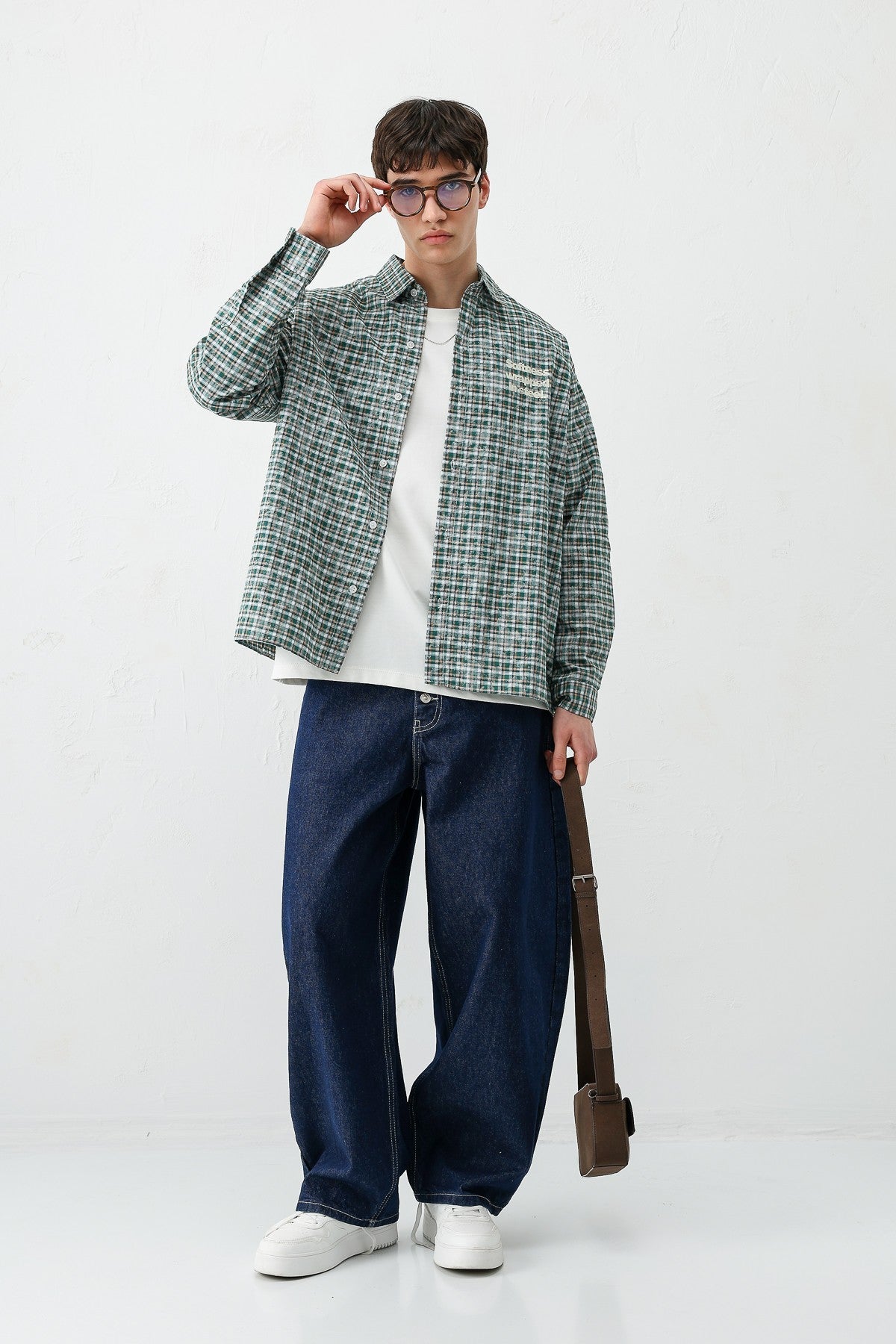 Long-Sleeved Checkered Shirt