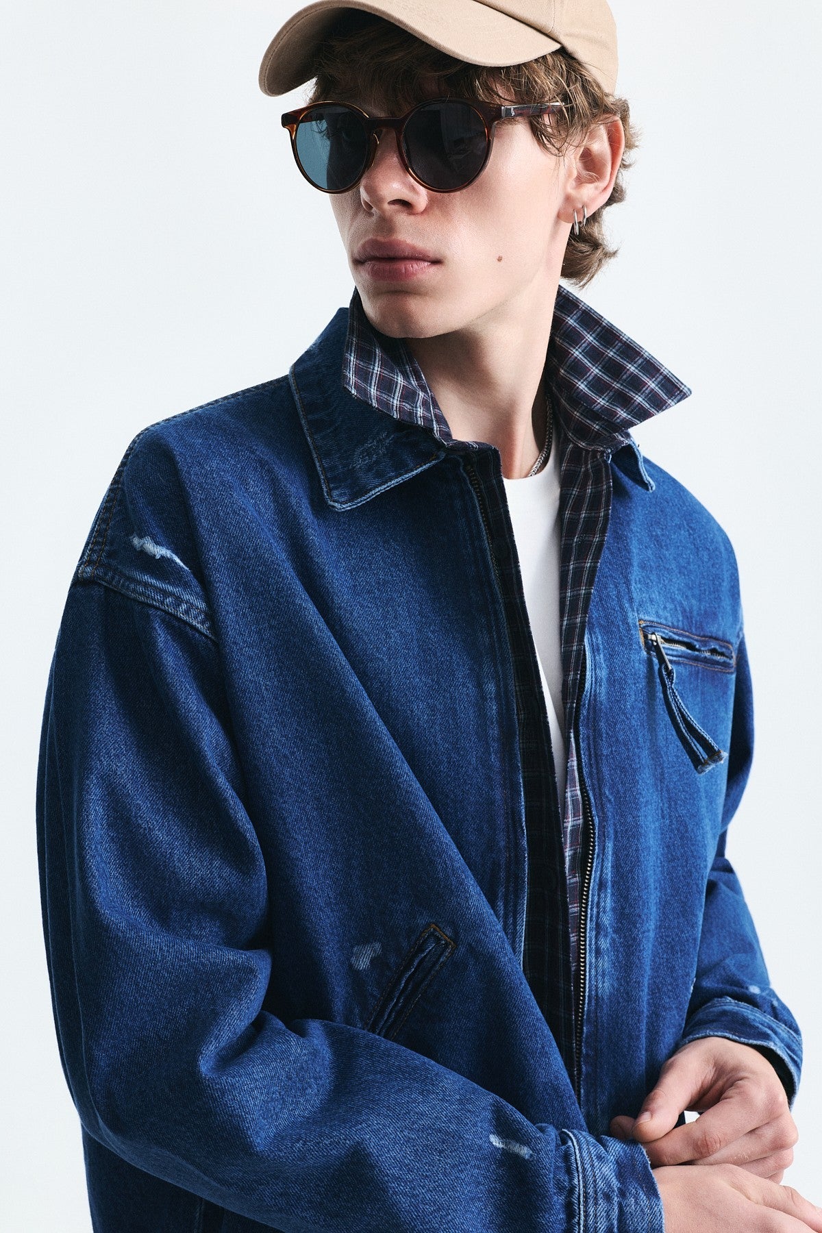 Oversized Zipper-Front Denim Jacket