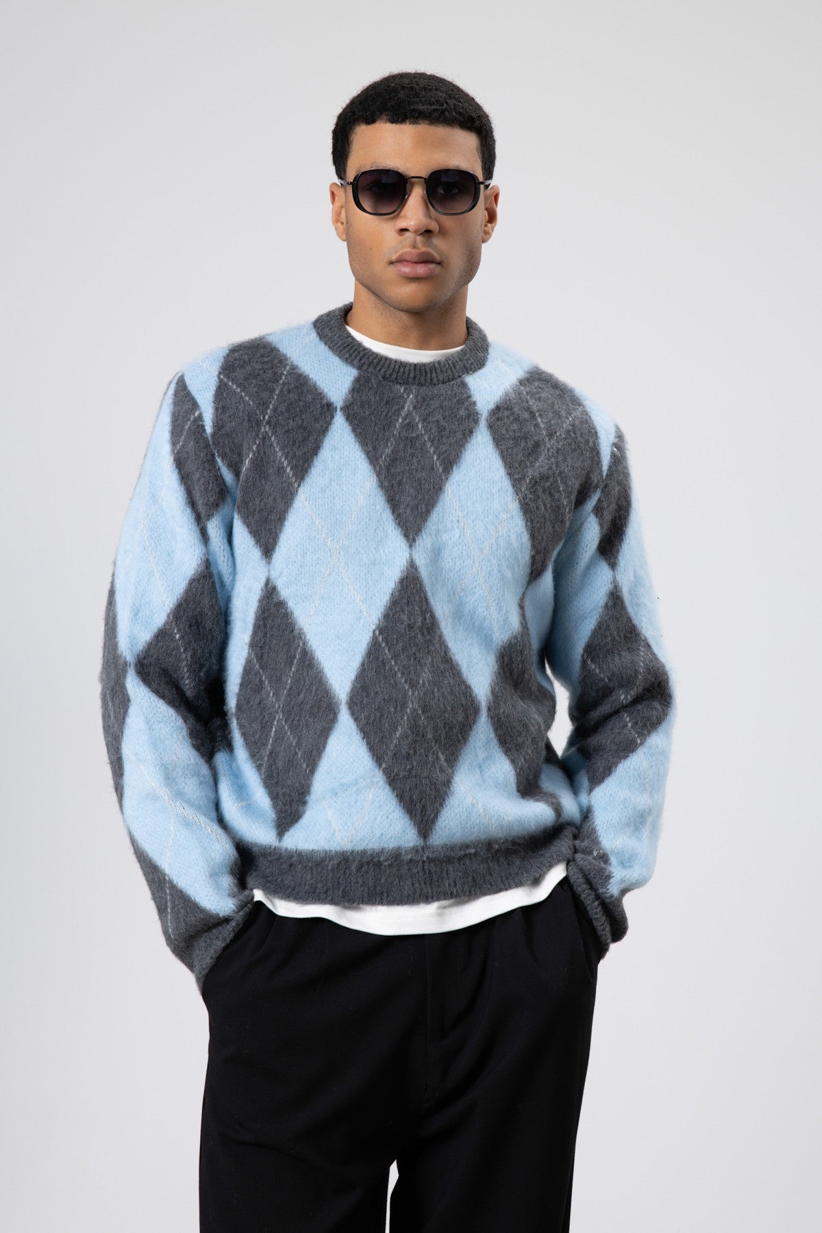 Oversized Sweater with a Baklava Pattern