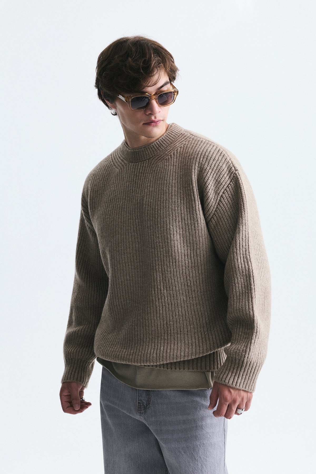 Oversized Ribbed Knit Sweater