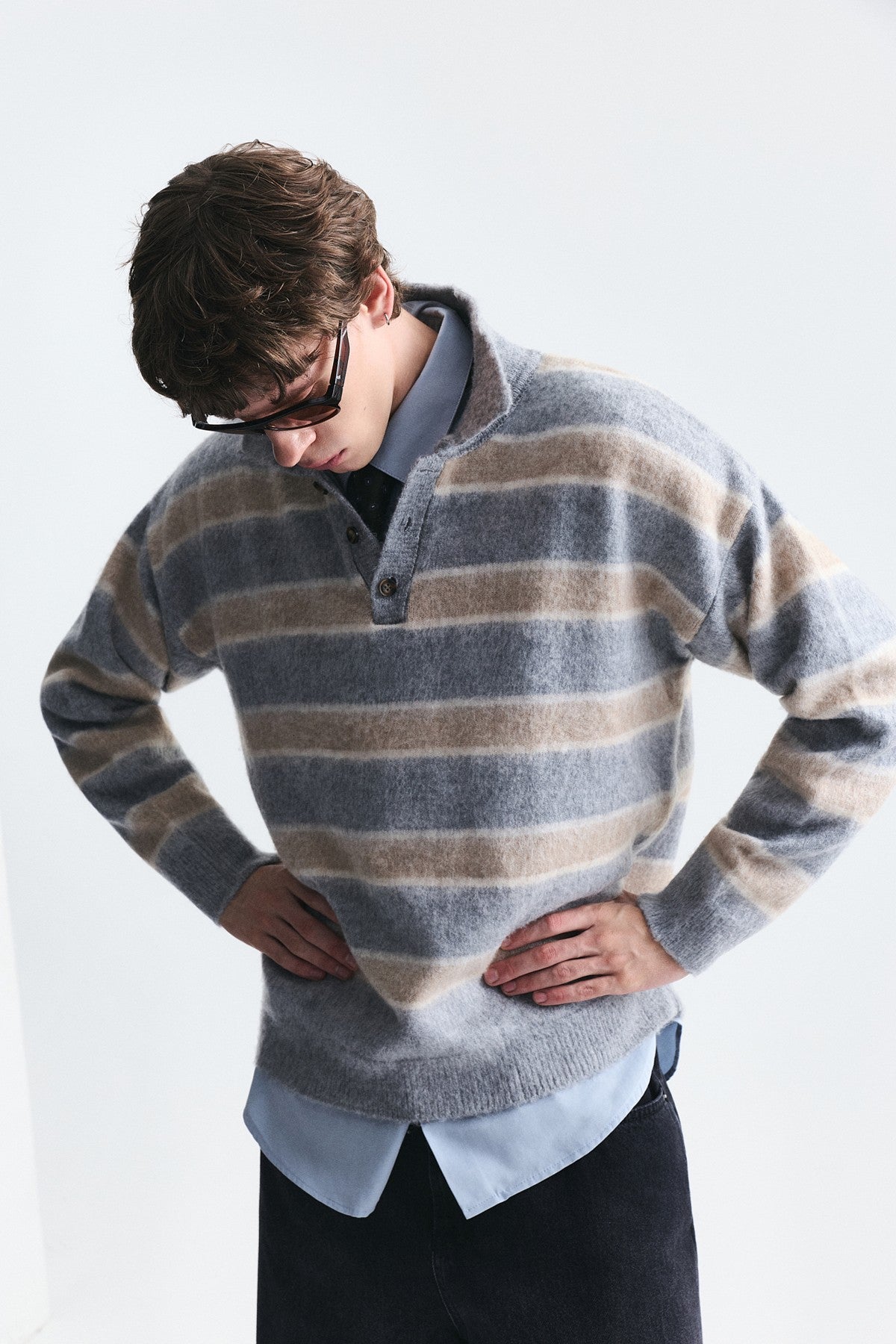 Oversized Solid-Color Knit Sweater