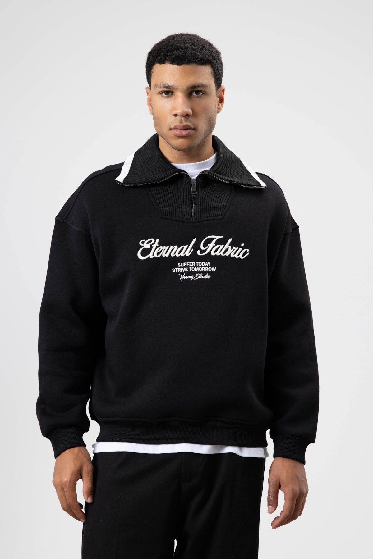 Oversized Zipper-Neck Sweatshirt