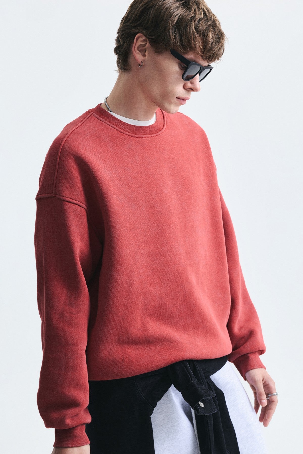 Basic Oversized Washed Sweatshirt