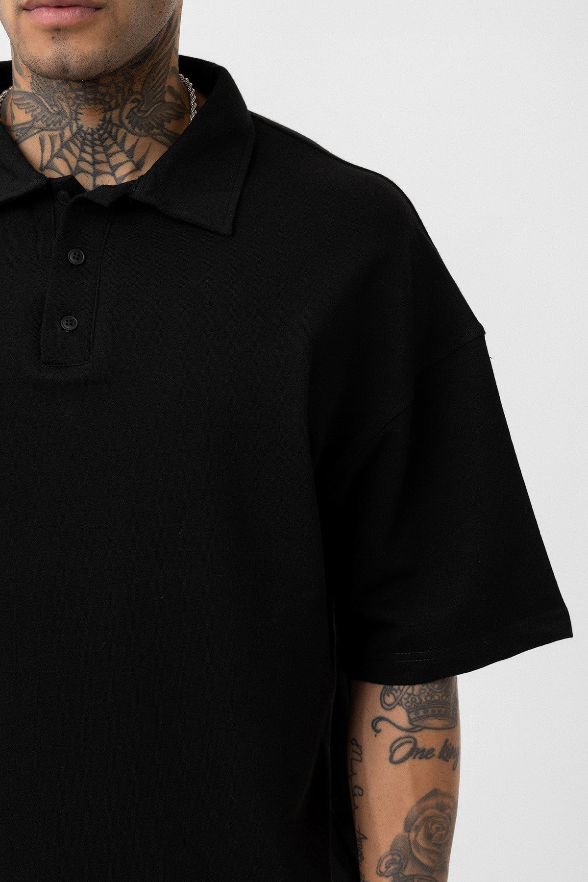 Basic Oversized Polo-Neck T-Shirt