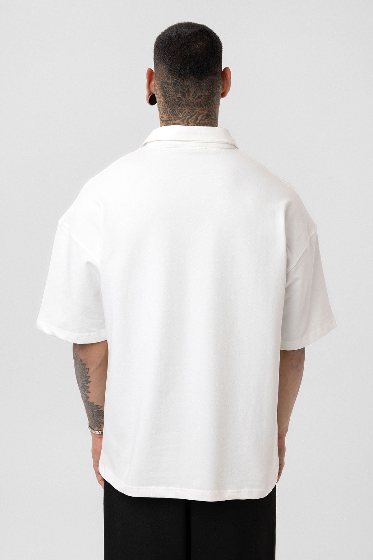 Basic Oversized Polo-Neck T-Shirt