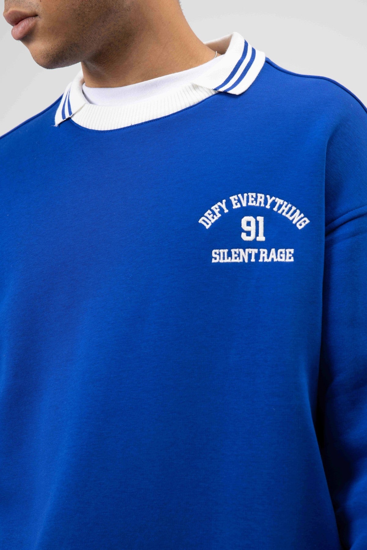 Oversized Collar Sweatshirt with Embroidery Details
