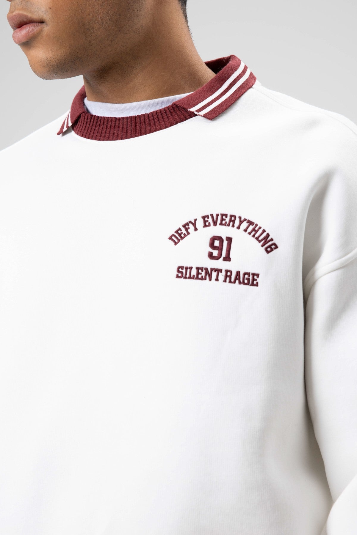 Oversized Collar Sweatshirt with Embroidery Details