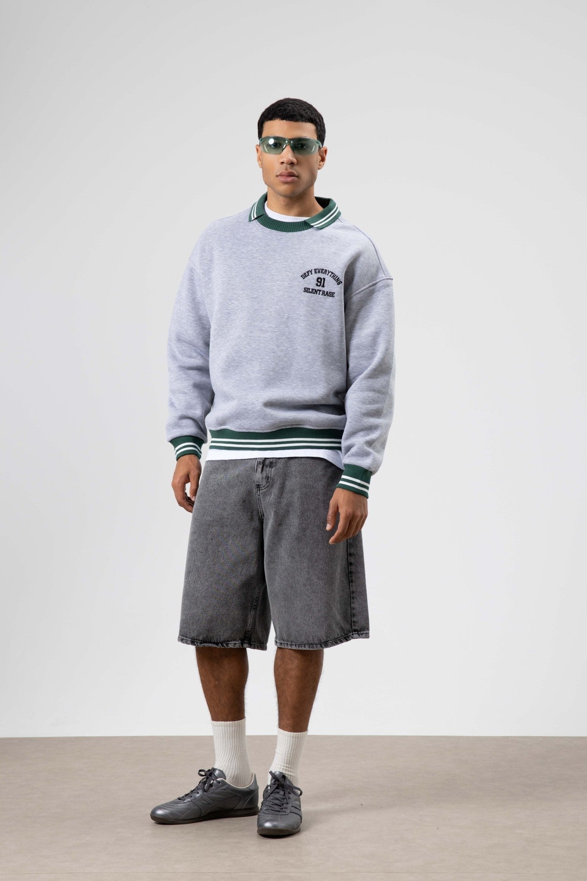Oversized Collar Sweatshirt with Embroidery Details